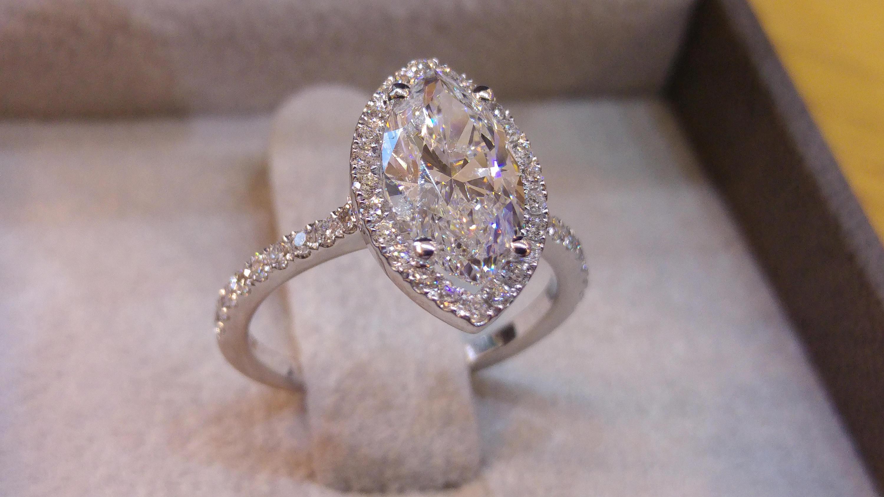 marquise 2 carat diamond ring