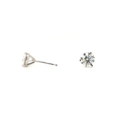 1 & 1/2 Carat DTW Diamond Stud Earrings