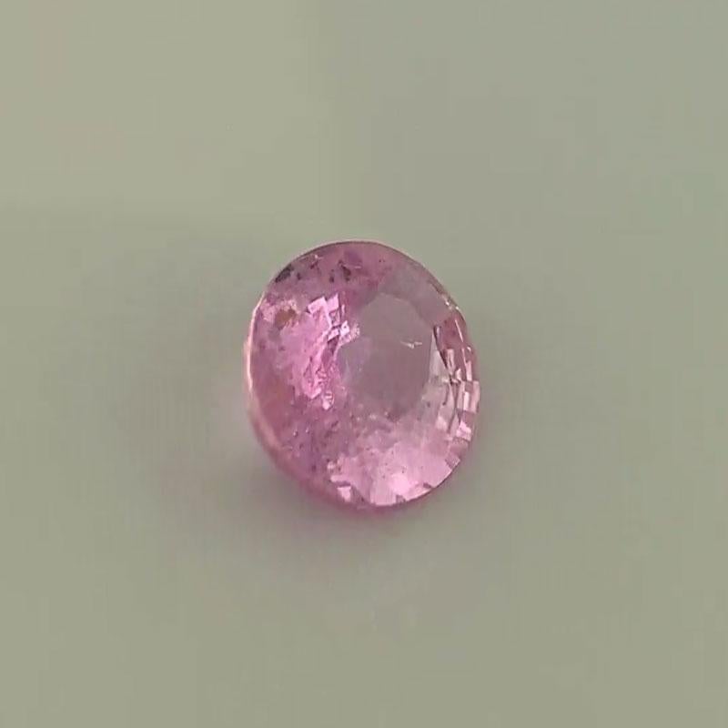 1 1/3 Karat ovaler lila-Rosafarbener Saphir GIA (Ovalschliff) im Angebot