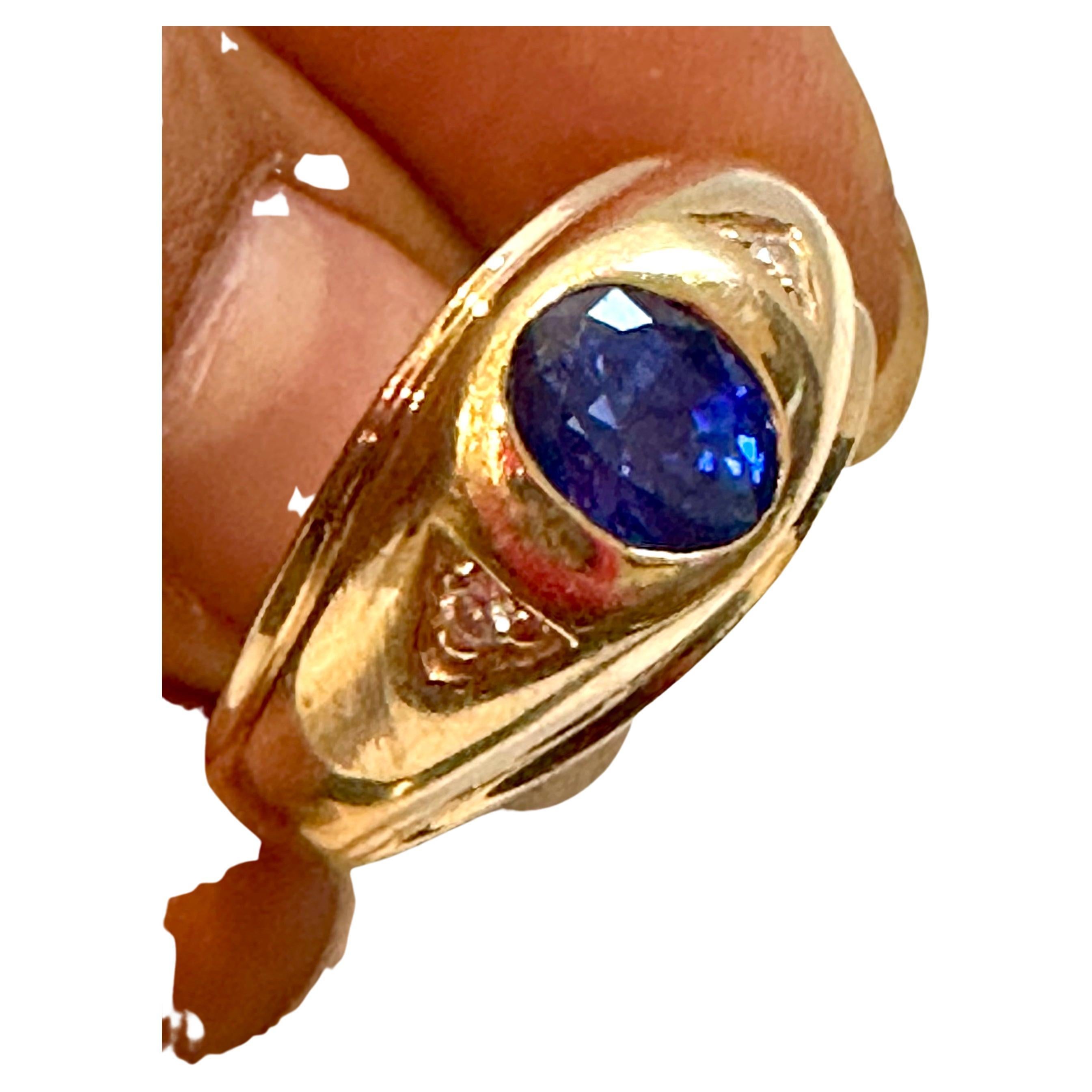1 1/4 Karat Ovaler natürlicher Ceylon-Blauer Saphir Verlobungsring aus 18 Karat Gold, Herren (Ovalschliff) im Angebot