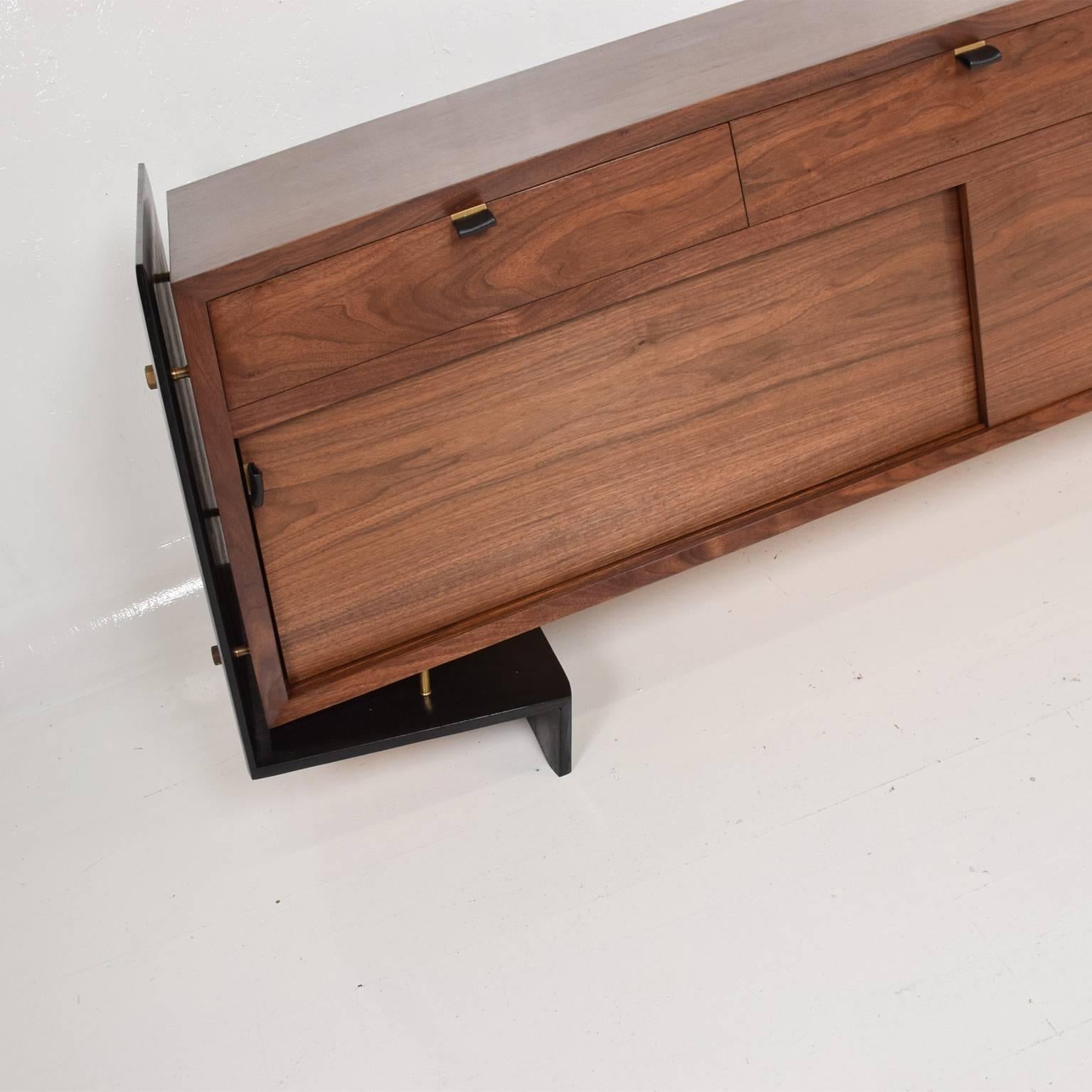 1/1 Custom Built Contemporary Sculptural Floating Credenza by Pablo Romo 3