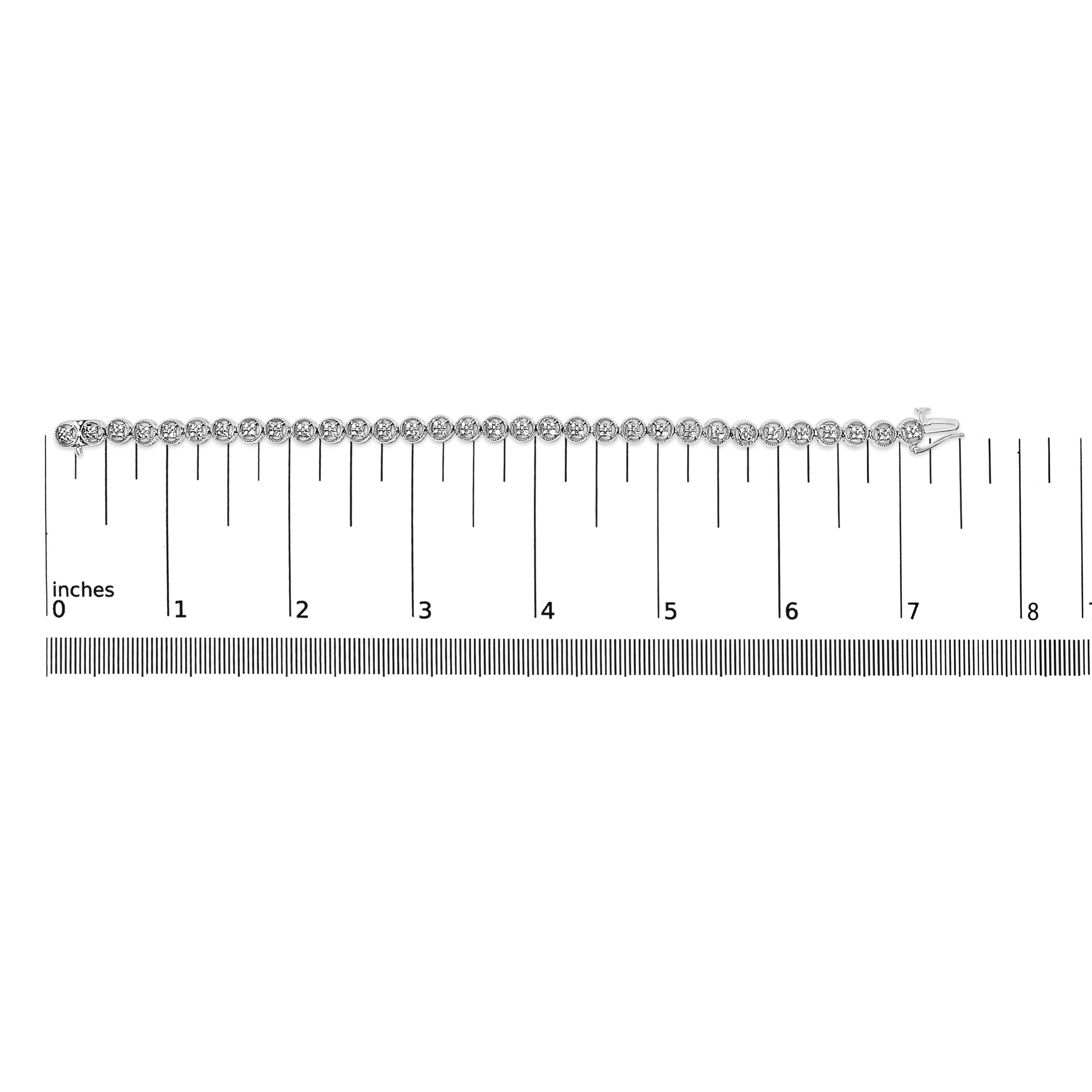 Women's 1/10 Cttw Diamond Circle and Beaded Link Bracelet in Sterling Silver For Sale