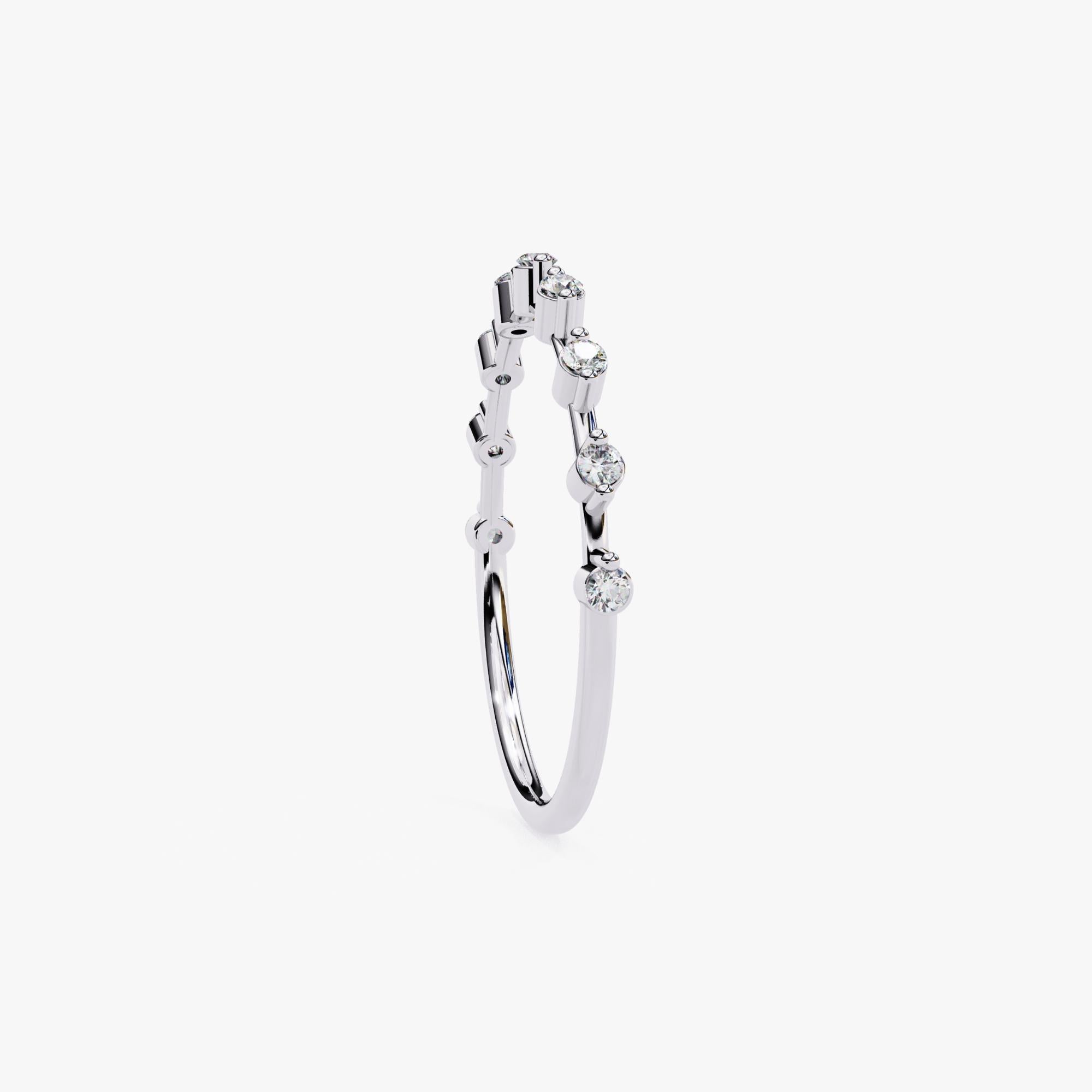Taille ronde Bague empilable en or massif 14 carats avec diamants ronds de 1/10 carat poids total, SI GH en vente