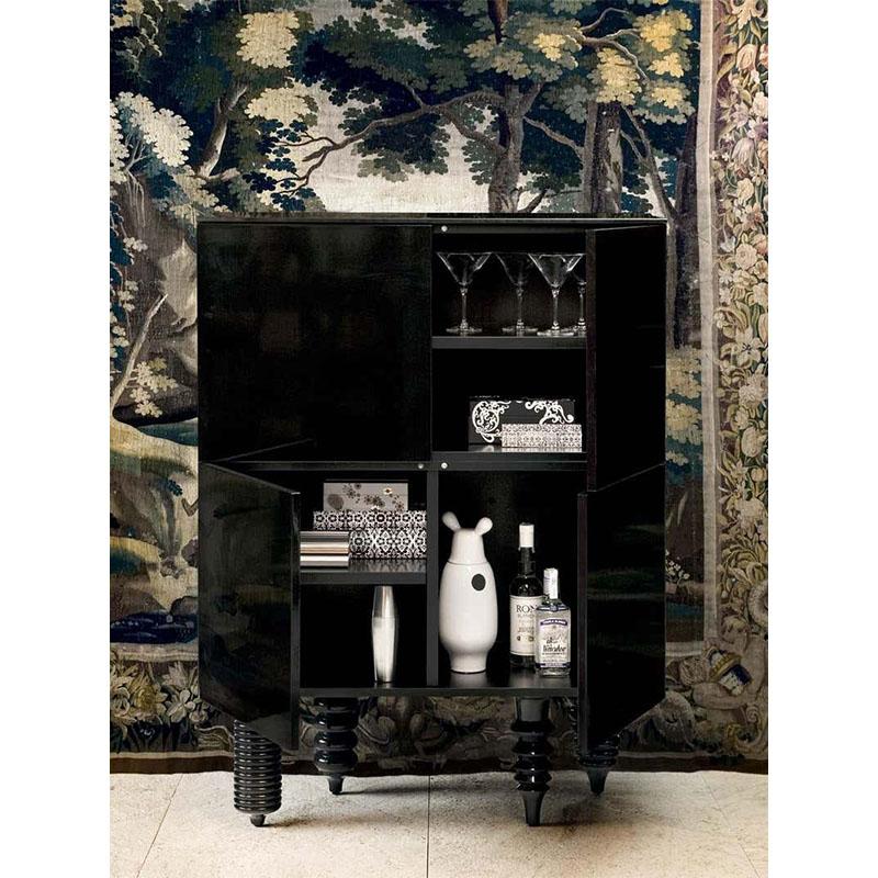 1+ 1M Multileg Cabinet in Black Glossy Laquer and Glass Top Finish

Materials: 
Carrara marble, wood

Dimensions: 
D 50 cm x W 100 cm x H 130 cm

Modules and doors in MDF and lacquered high-gloss, The interior finish is matte for the