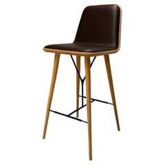 1 2 4 6 8 Fredericia "Spine" Counter Bar Stools - In Brown Leather & Oak