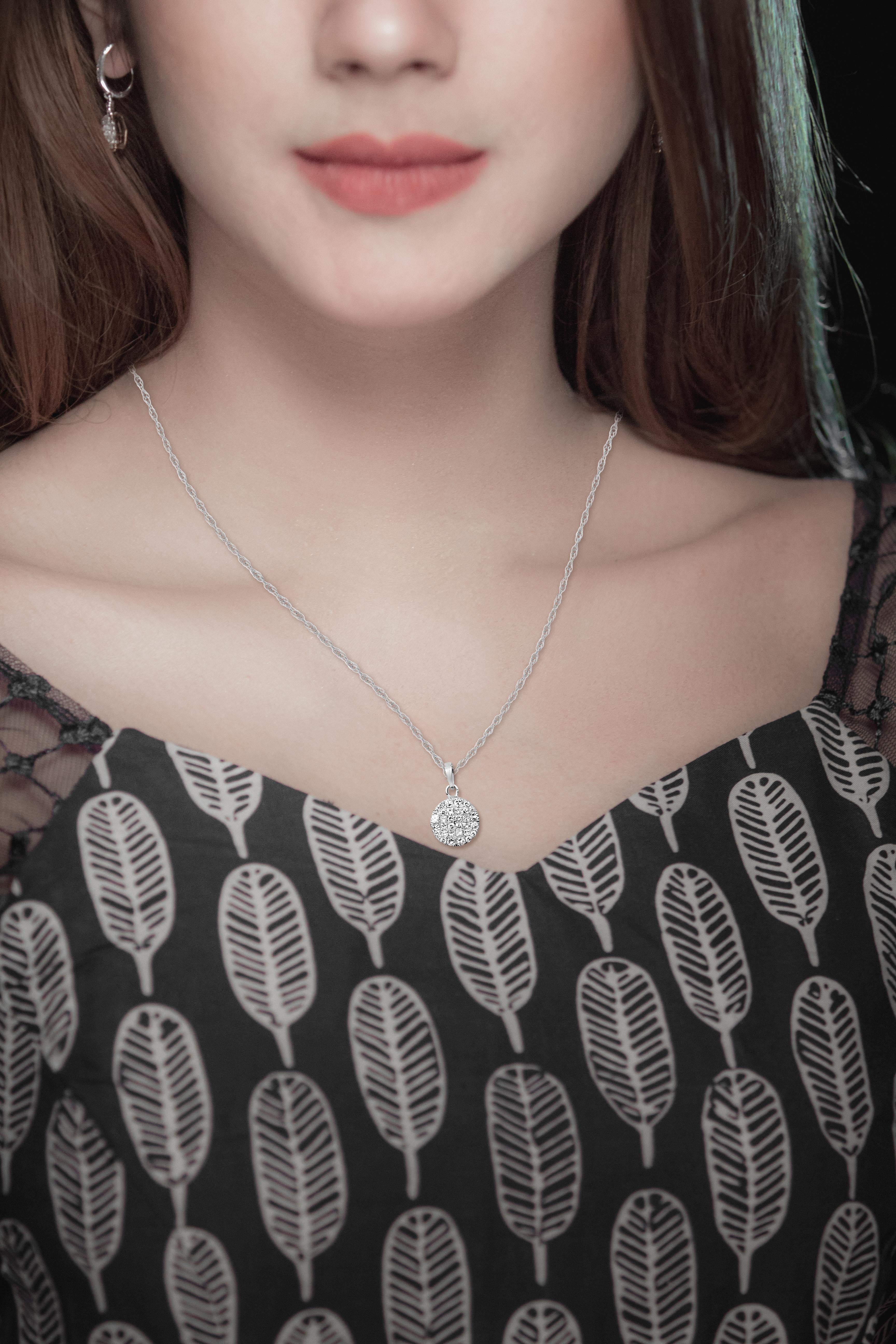 Women's 1/2 Carat Certified Diamond Pendant/Necklace in 14 Karat White Gold For Sale