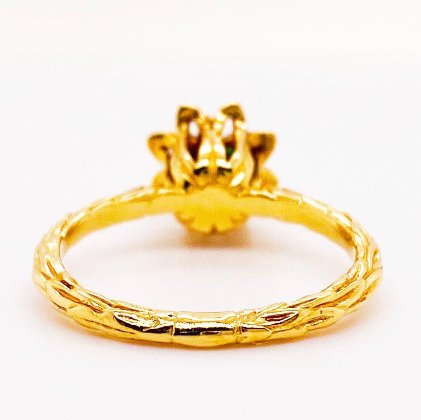 1/2 Karat Smaragd und Diamant Tulpen Ring 14 Karat Gold Cluster 0::50 Karat Ring (Rundschliff)