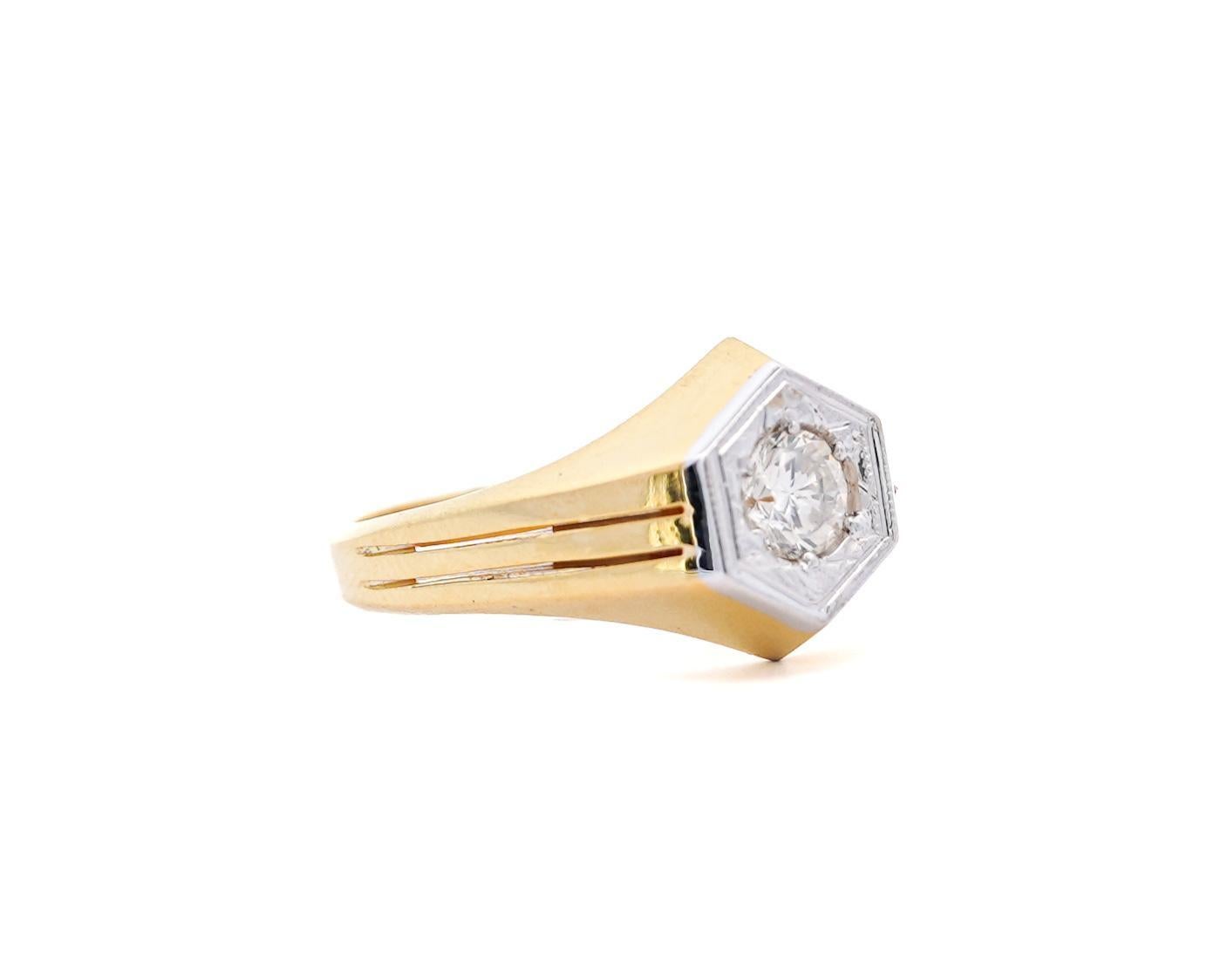 Anillo Unisex Solitario de Diamante Redondo de 1/2 Quilate en Oro Amarillo de 14K en venta 2