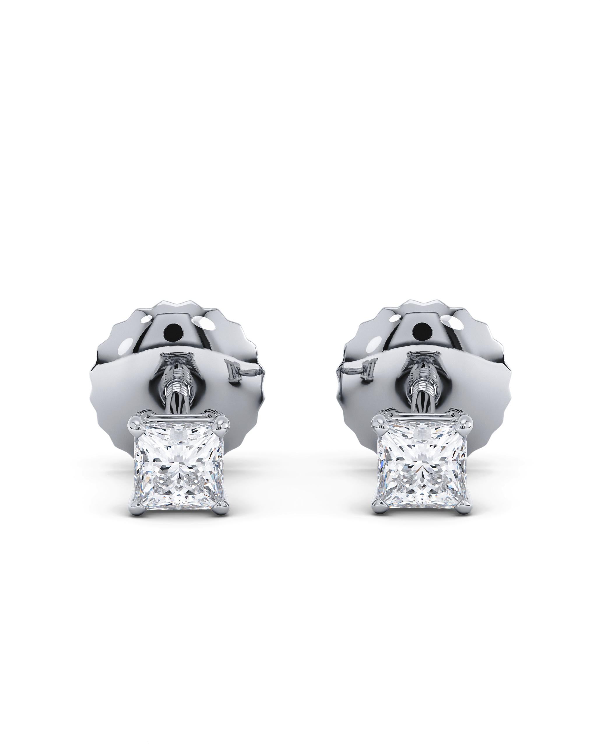 Boucles d'oreilles de 1/2 carat de poids total de diamant, taille princesse Pour femmes en vente