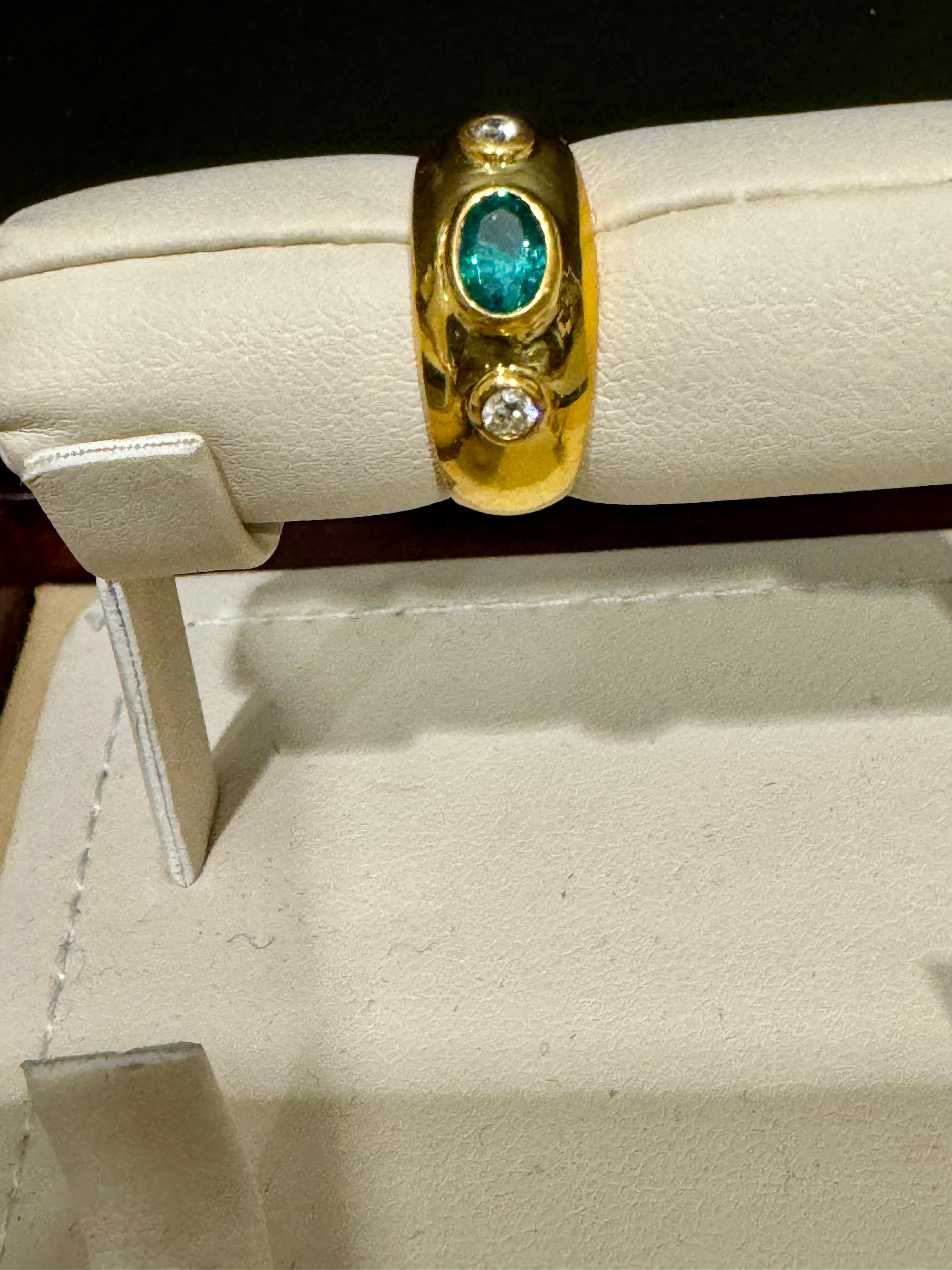 1/2 Ct Oval Emerald  &  Diamond Bezel Set Ring 18 Karat Yellow Gold,  Size 6.5 2