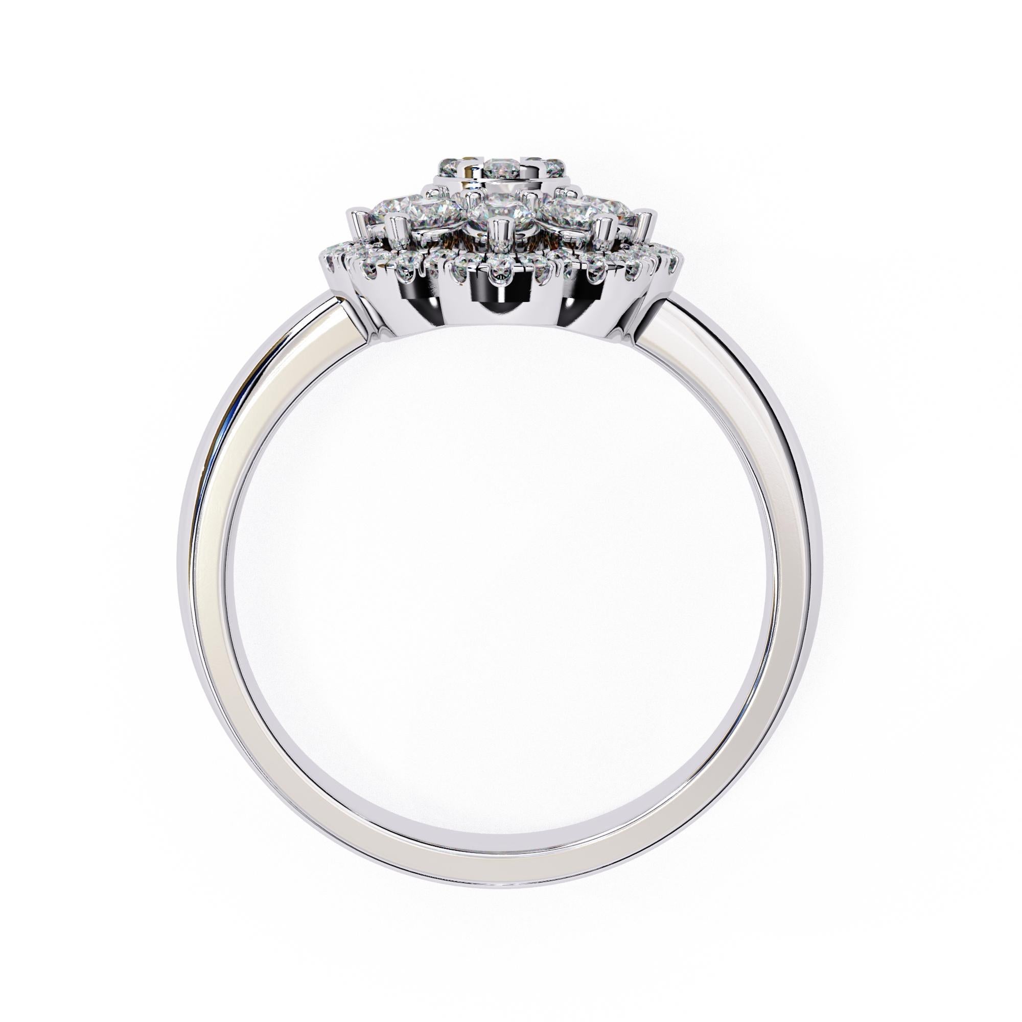 Round Cut 1/2 Ctw Round Floral Cluster Diamond Ring, 14K Solid Gold, SI GH For Sale