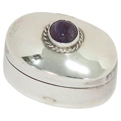 1 3/8 in - Sterling Silver Taxco Vintage Mexican Amethyst Center Oval Pill Box