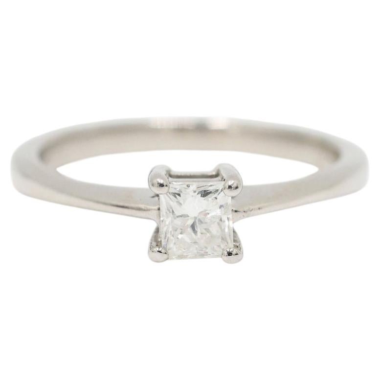 1/3 Carat Princess Cut Diamond Ring Solitaire in 18K White Gold Size US 5 1/4