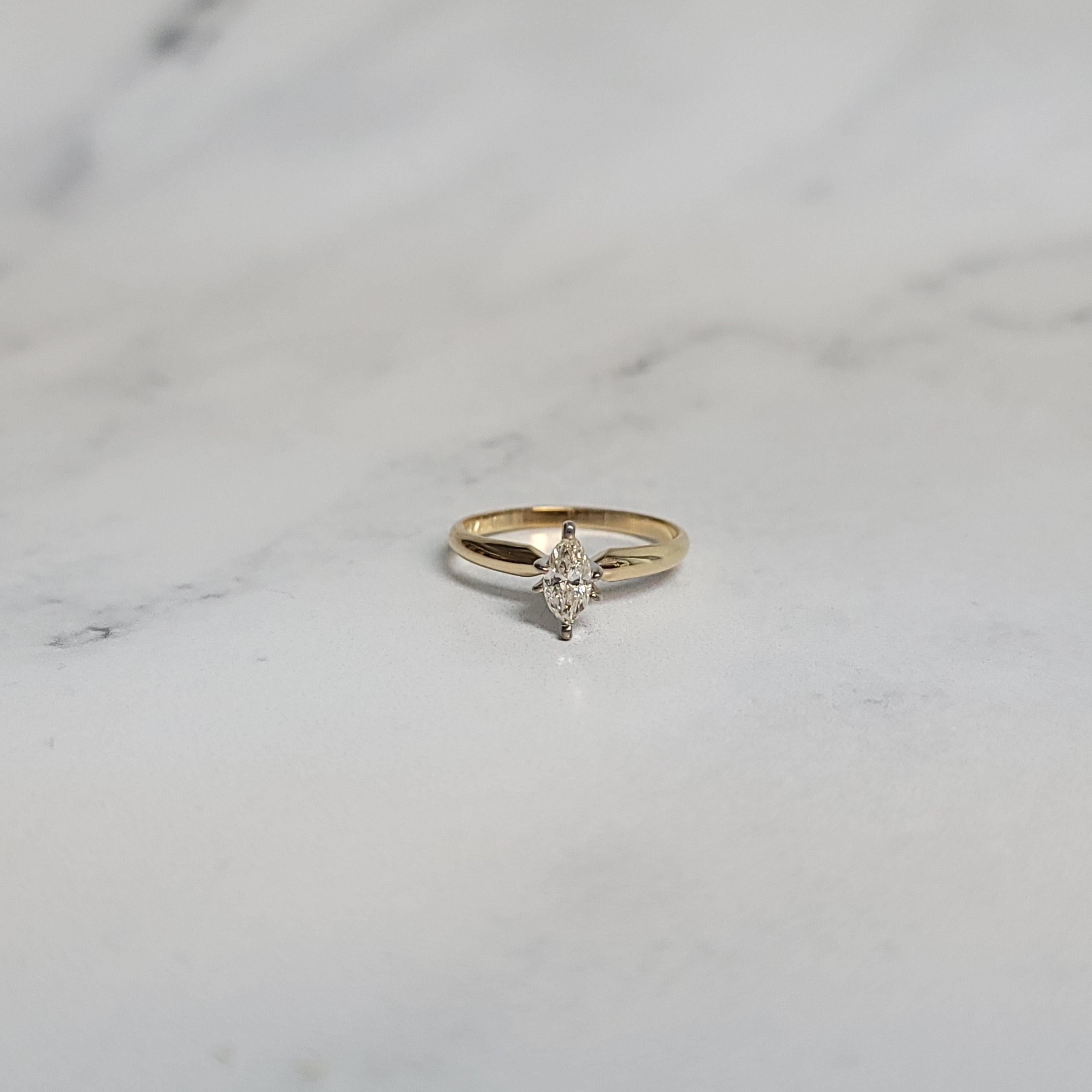 Bague de fiançailles solitaire à diamant marquise de 1/3 carat Neuf - En vente à Sugar Land, TX