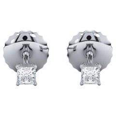 Boucles d'oreilles de 1/3 carat de poids total de diamant, taille princesse