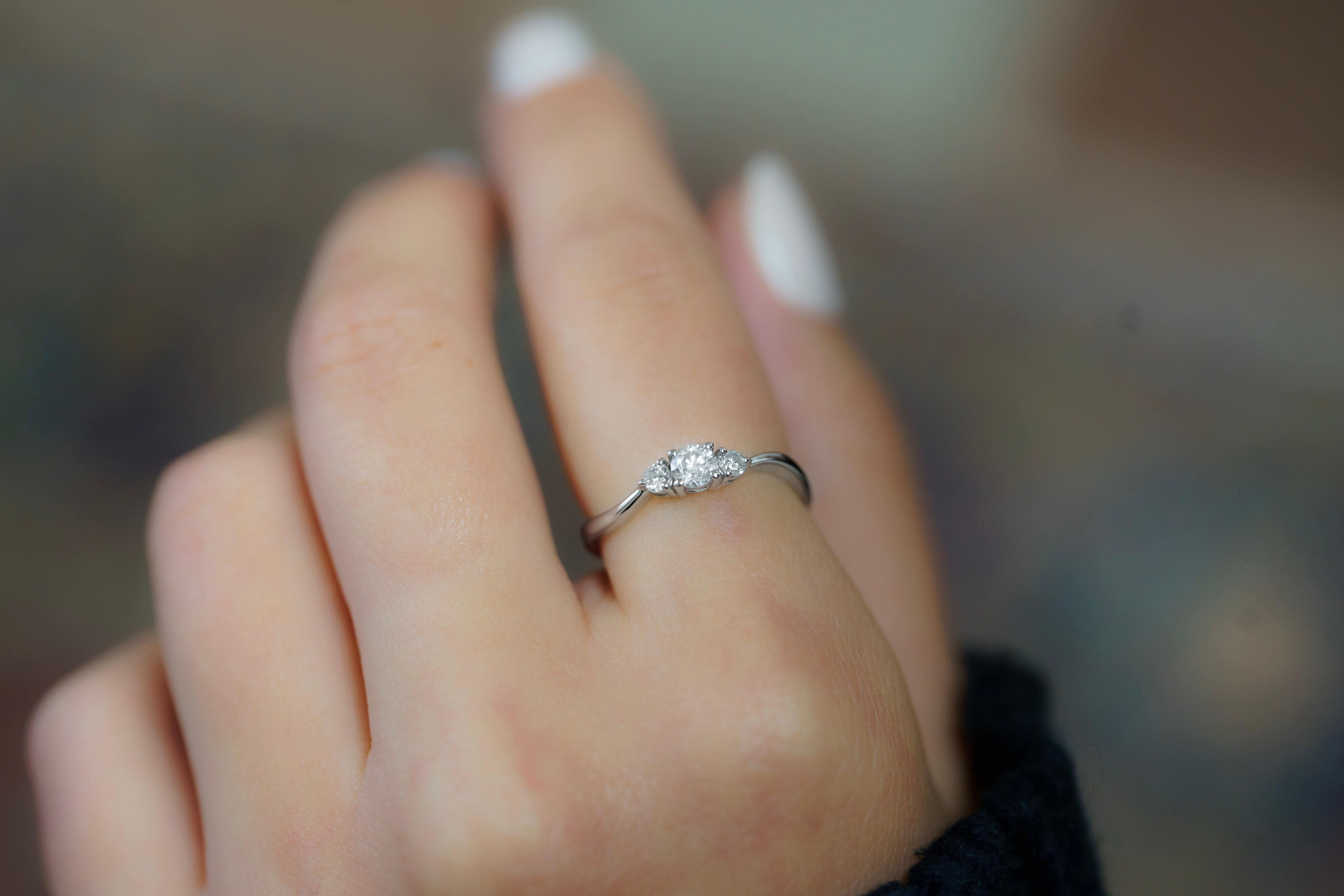 1/3 Carat TW Natural Diamond Mini 3-Stone Curved Ring in 14K White Gold For Sale 2