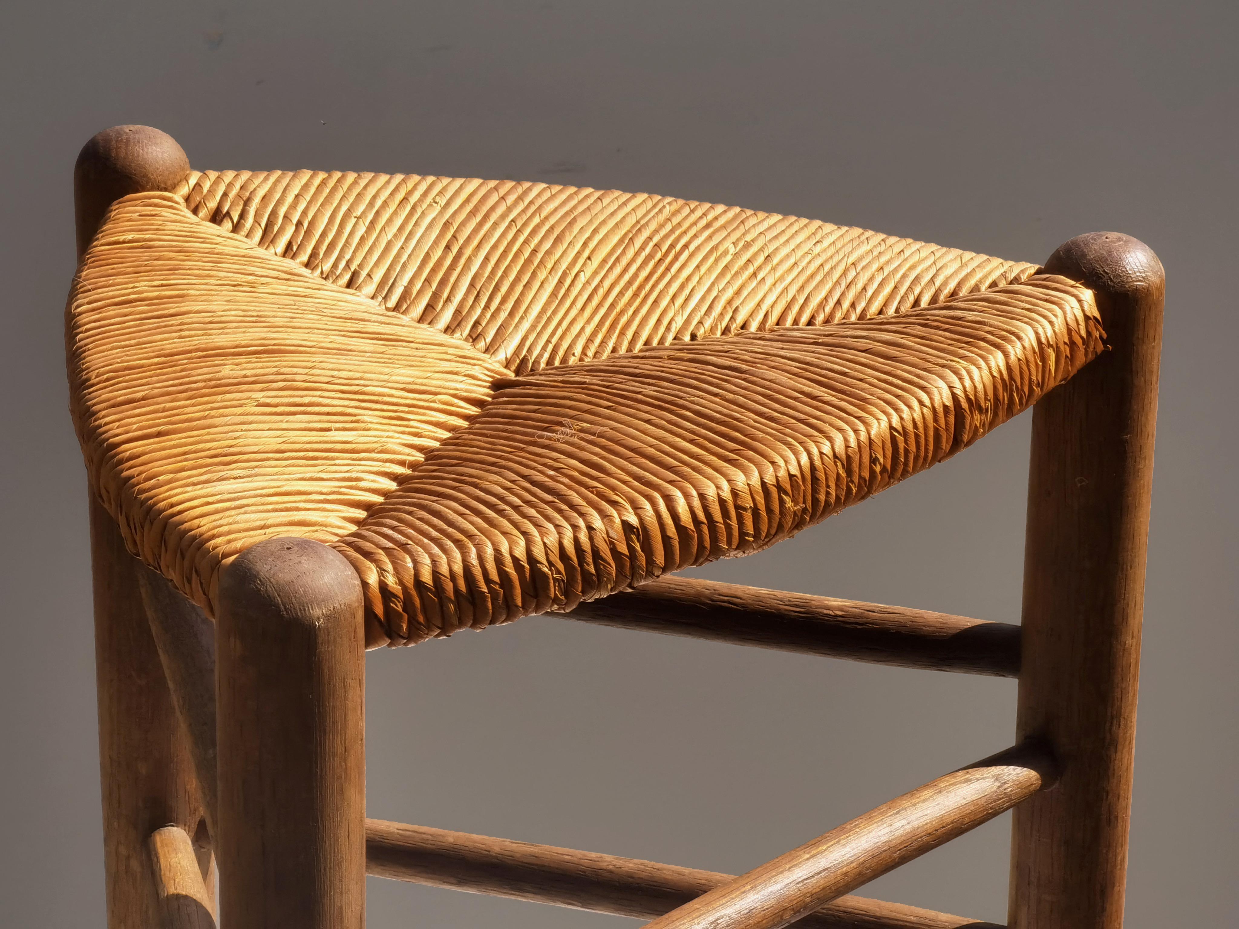 Legno 1/3 SGABELLO MODERNO A TREPPIEDE, di PIERRE Faucheux, Francia 1950 in vendita