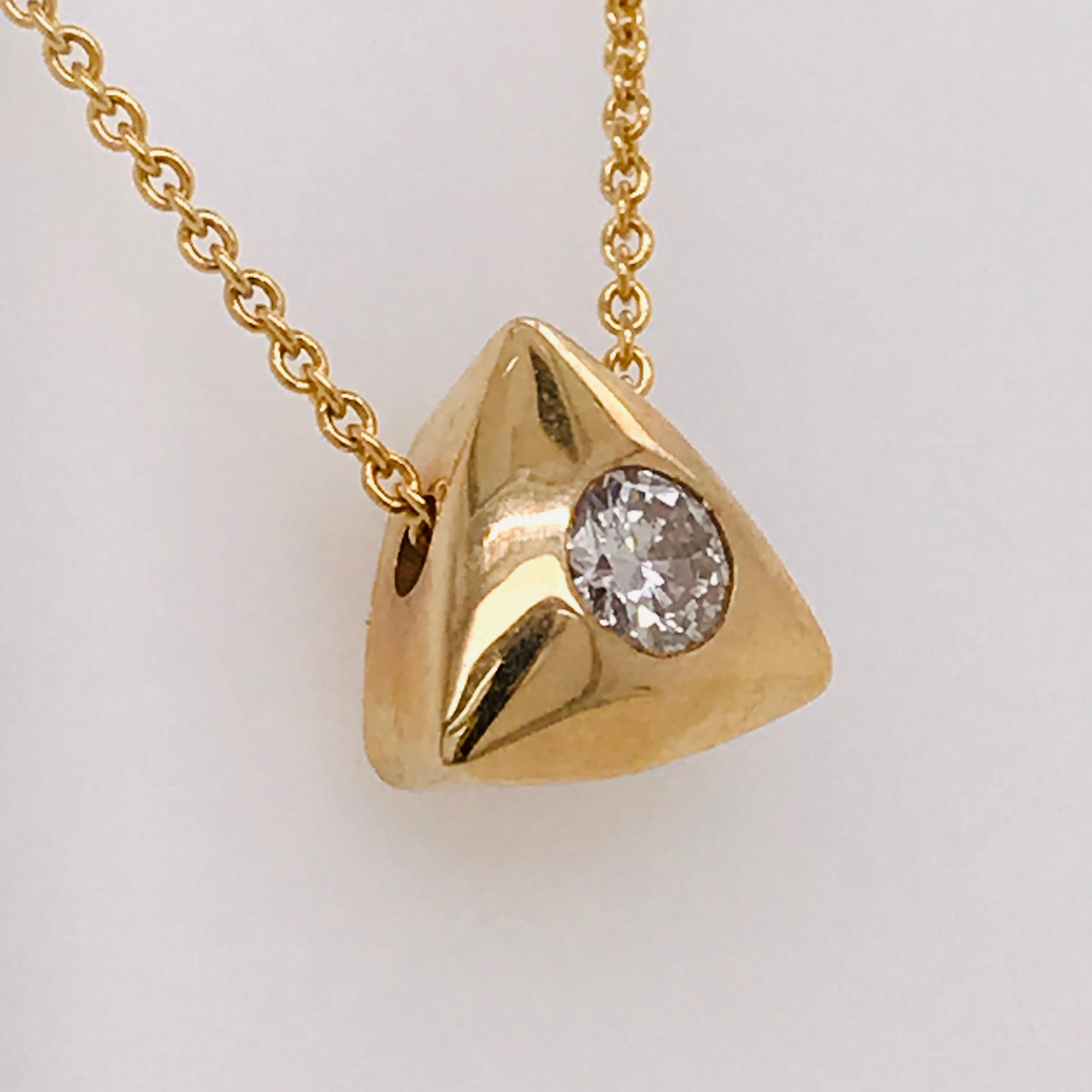 Modern 1/4 '0.25' Carat Round Brilliant Diamond Triangle Slide Pendant, 14 Karat Gold For Sale