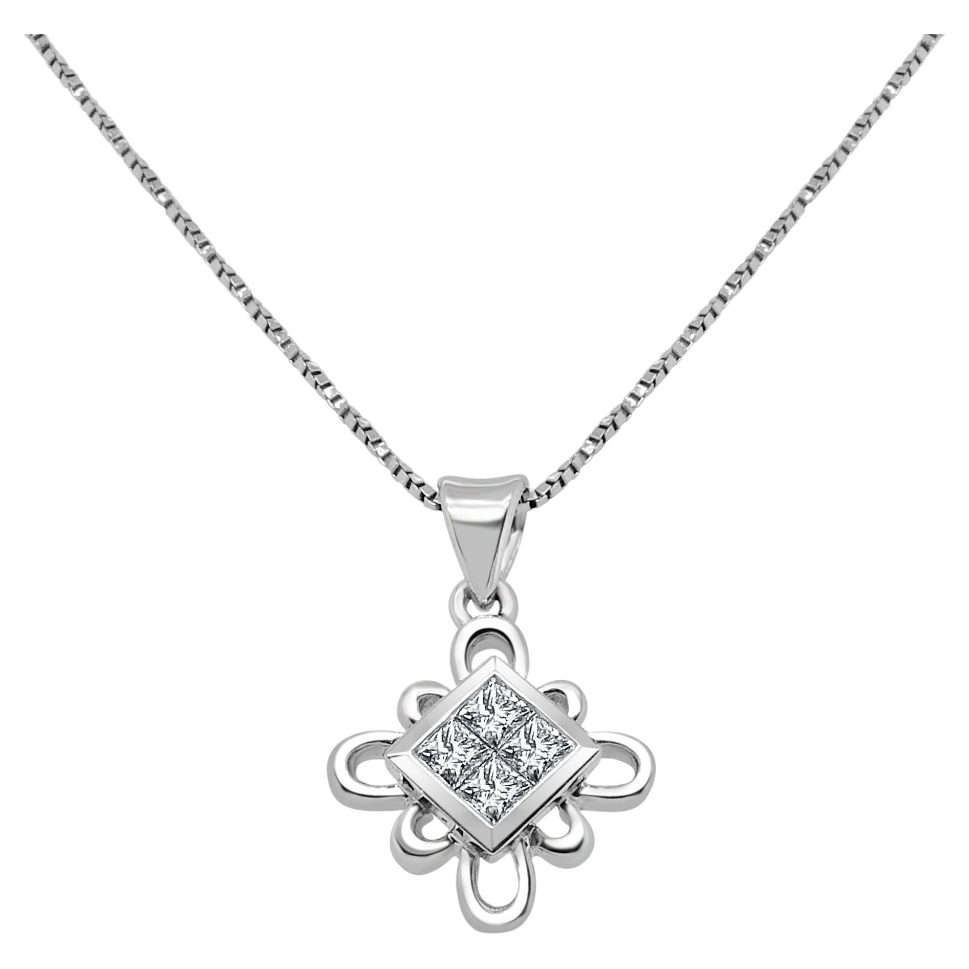 Collier pendentif en or blanc 18 carats avec diamants en forme de cerf-volant de 1/4 carat