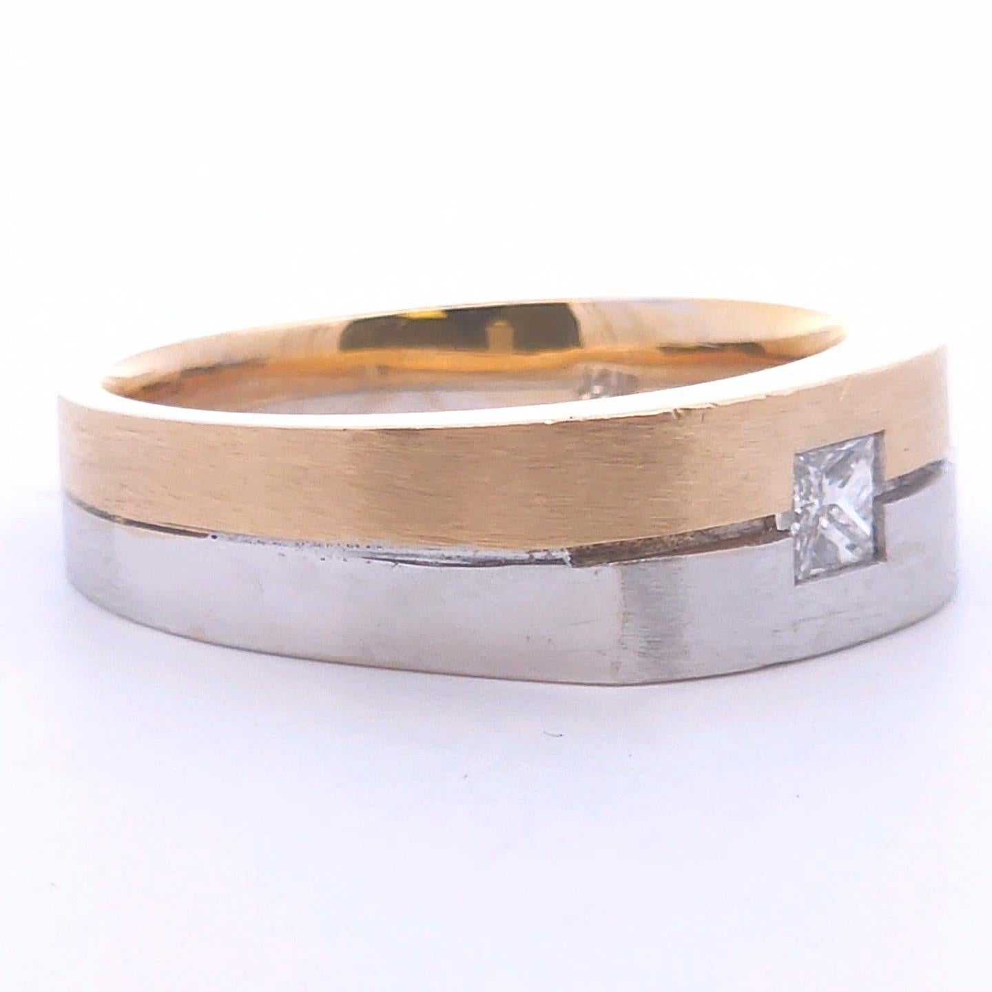 Princess Cut 1/4 Carat Two-Tone Diamond Men’s Ring in 14k Gold For Sale