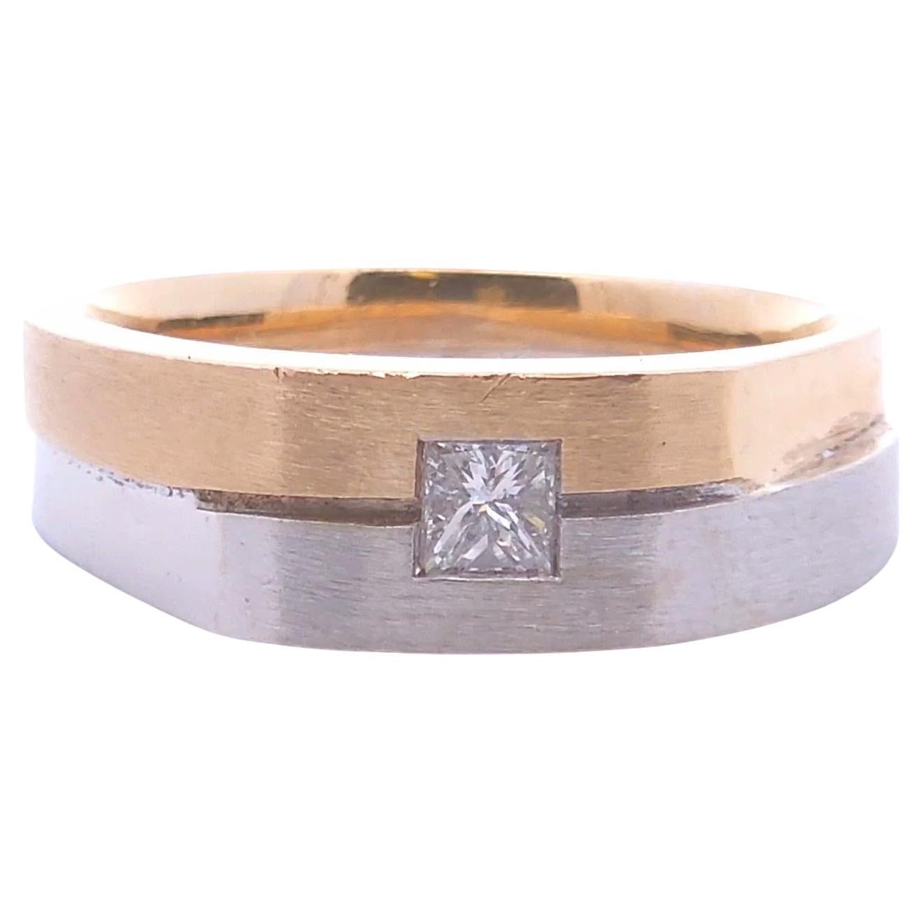 Anillo para hombre con diamantes en dos tonos de 1/4 quilate en oro de 14 quilates