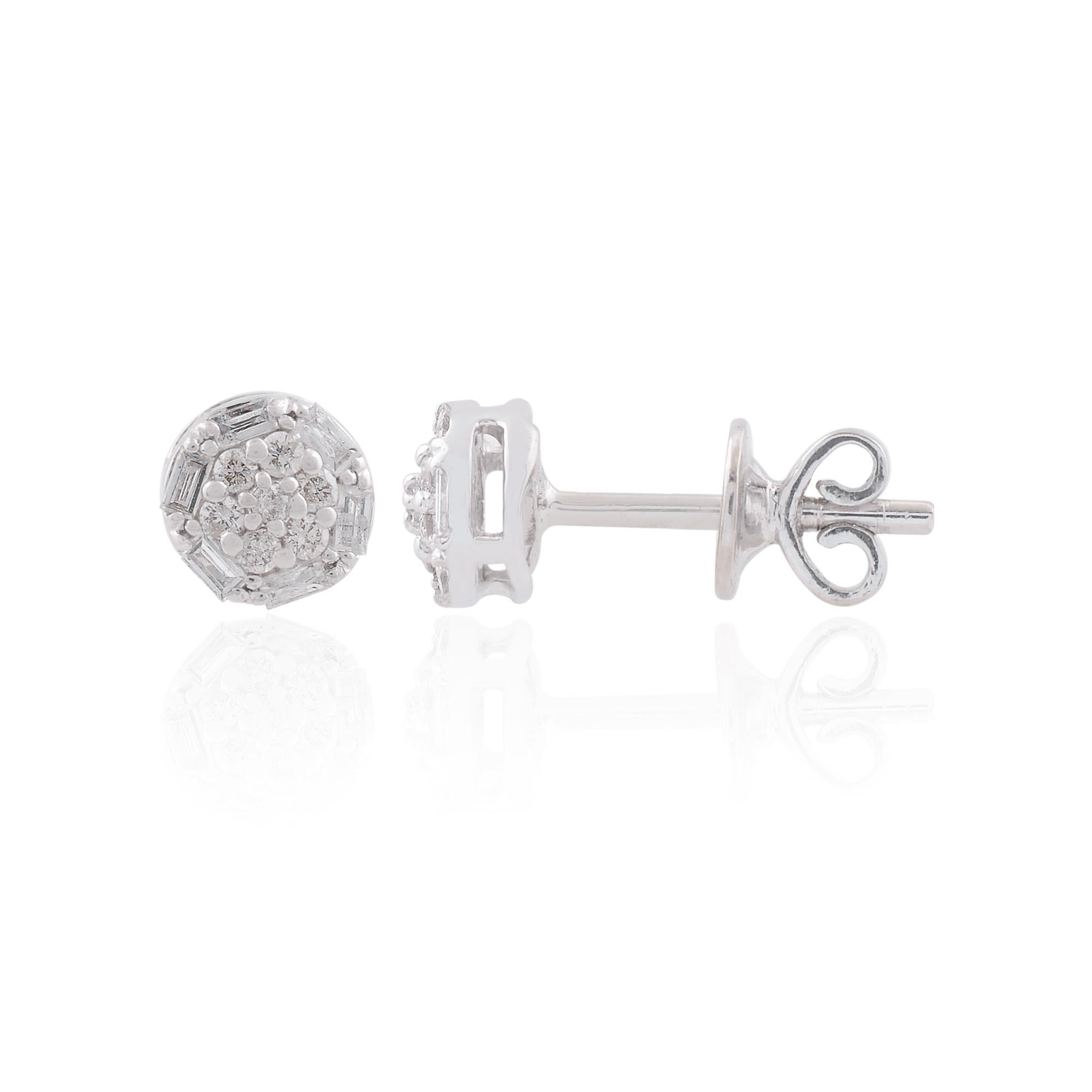 Artikel-Code :- SEE-1608
Bruttogewicht :- 1.91 gm
Massiv 18k Weißgold Wt. :- 1,86 gm
Natürlicher Diamant Gewicht :- 0.25 Ct. ( DURCHSCHNITTLICHE DIAMANT-REINHEIT SI1-SI2 & FARBE H-I )
Ohrringe Größe :- ca. 6 mm.

✦