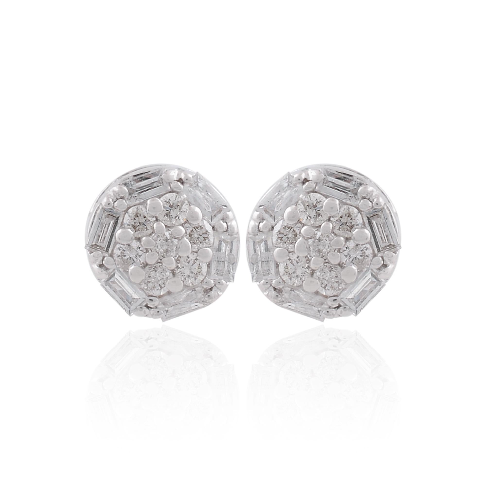 1/4 Ct. SI Reinheit HI Farbe Baguette-Diamant-Ohrstecker 18 Karat Weißgold im Zustand „Neu“ im Angebot in Diera, Dubai