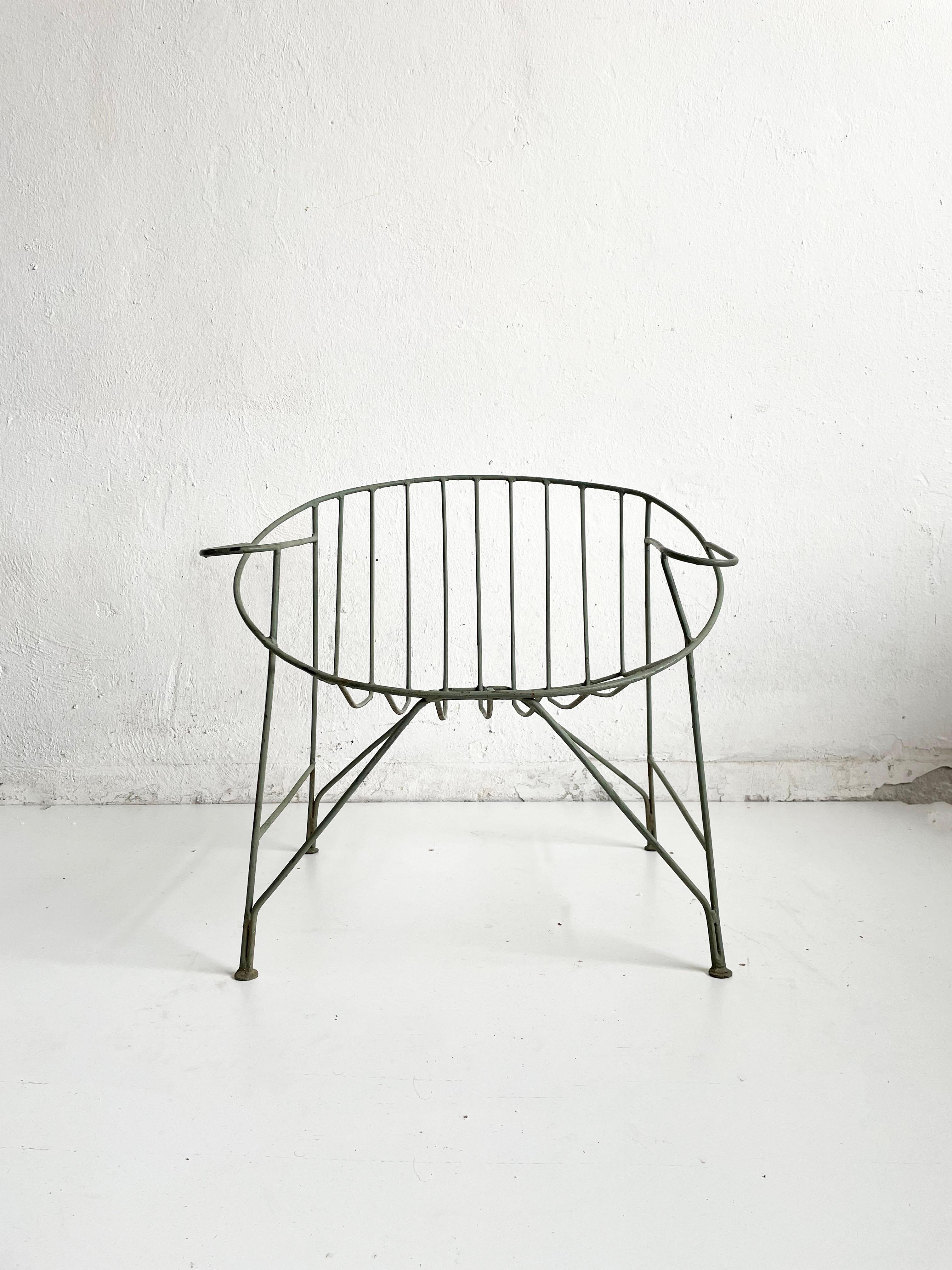 20th Century 1/4 French Artisanal Mid Century Green Painted Hand Wrought Iron Chair, ca 1950s