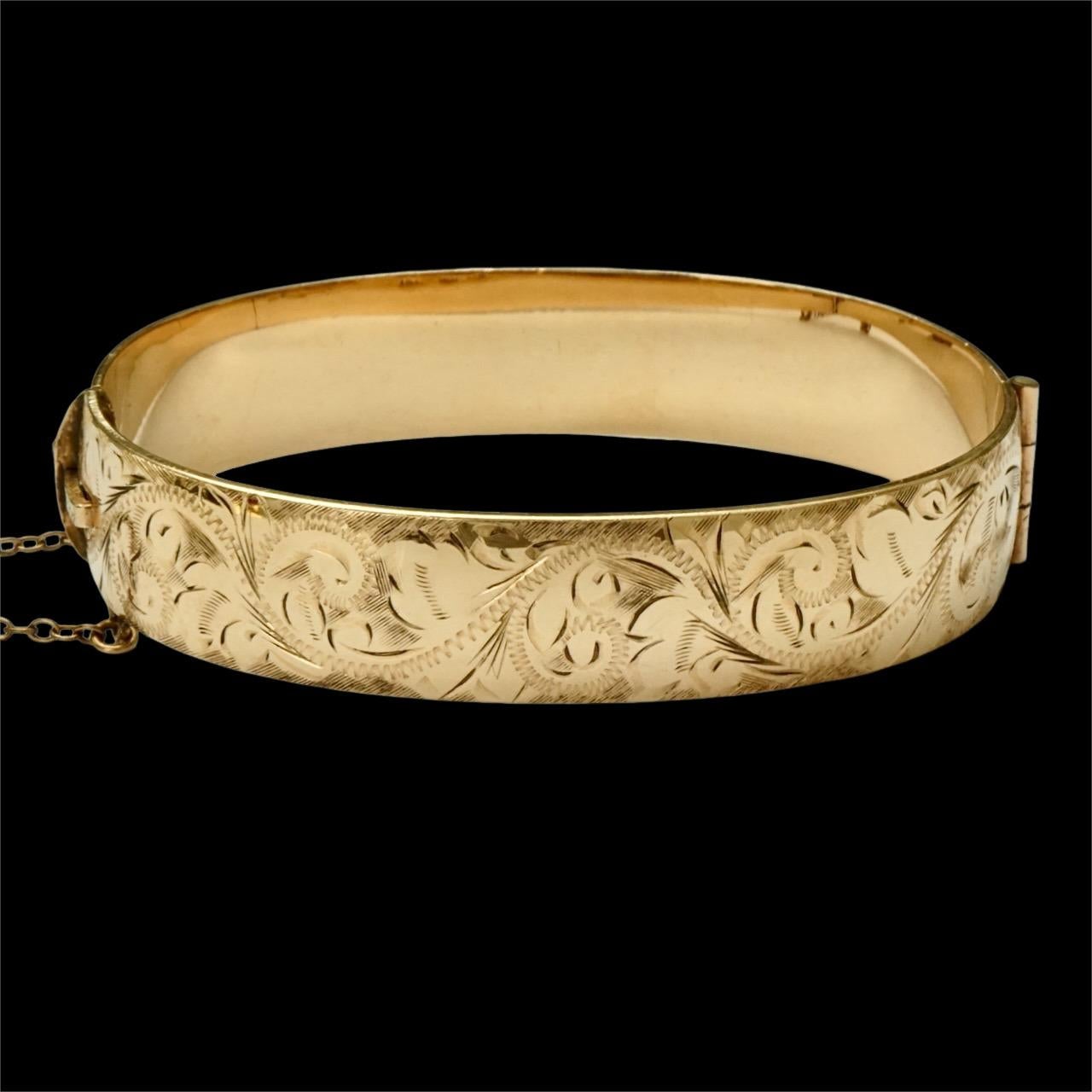1/5 Bracelet en or 9ct avec âme en métal et rouleau gravé en vente 4