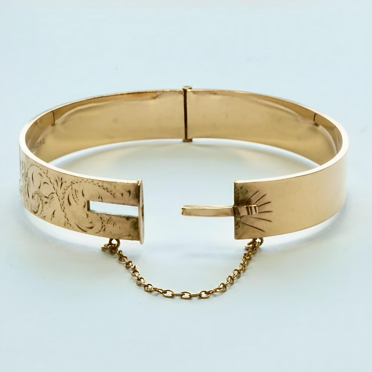 Bracciale 1/5 in oro 9ct Rolle con incisione a volute e foglie, timbrato AJ in vendita 1