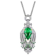 1. 73 Carat Vivid Green Emerald Diamond Necklace 18 Karat White Gold