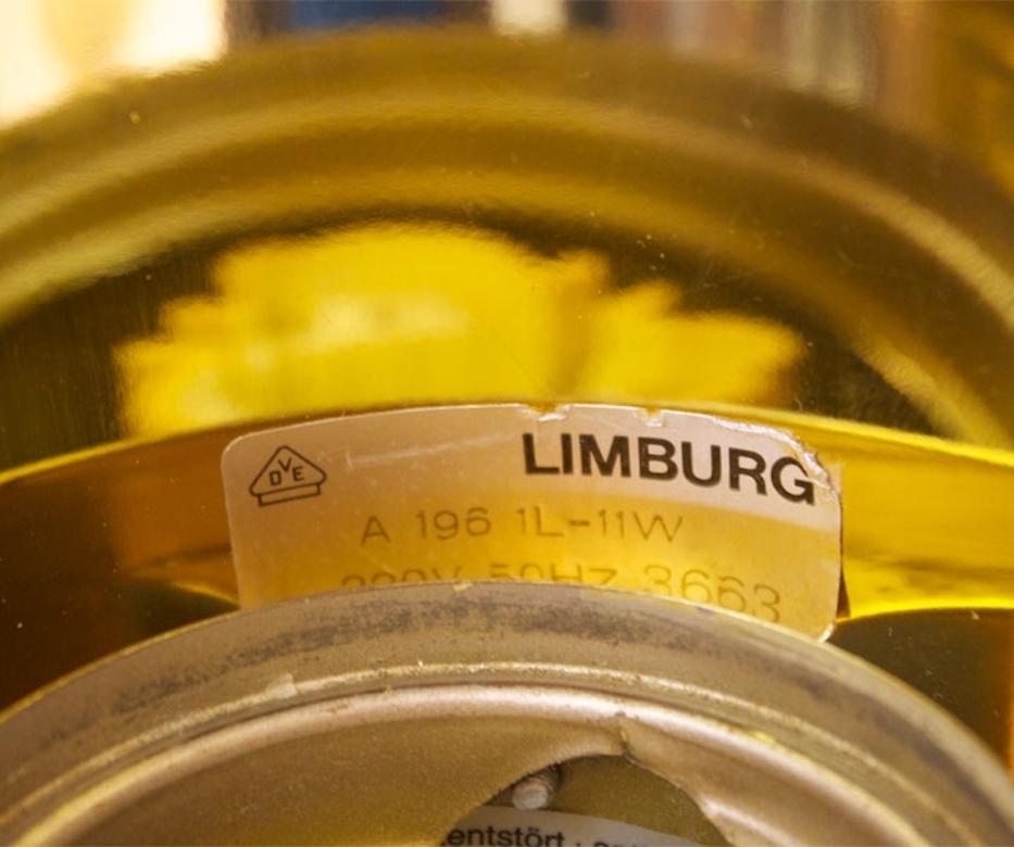 1/8 Apliques de latón y opalina Glashütte Limburg, años 70 Alemán en venta