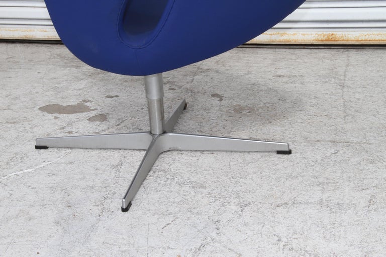 20th Century 1 Arne Jacobsen Swan Chair For Sale