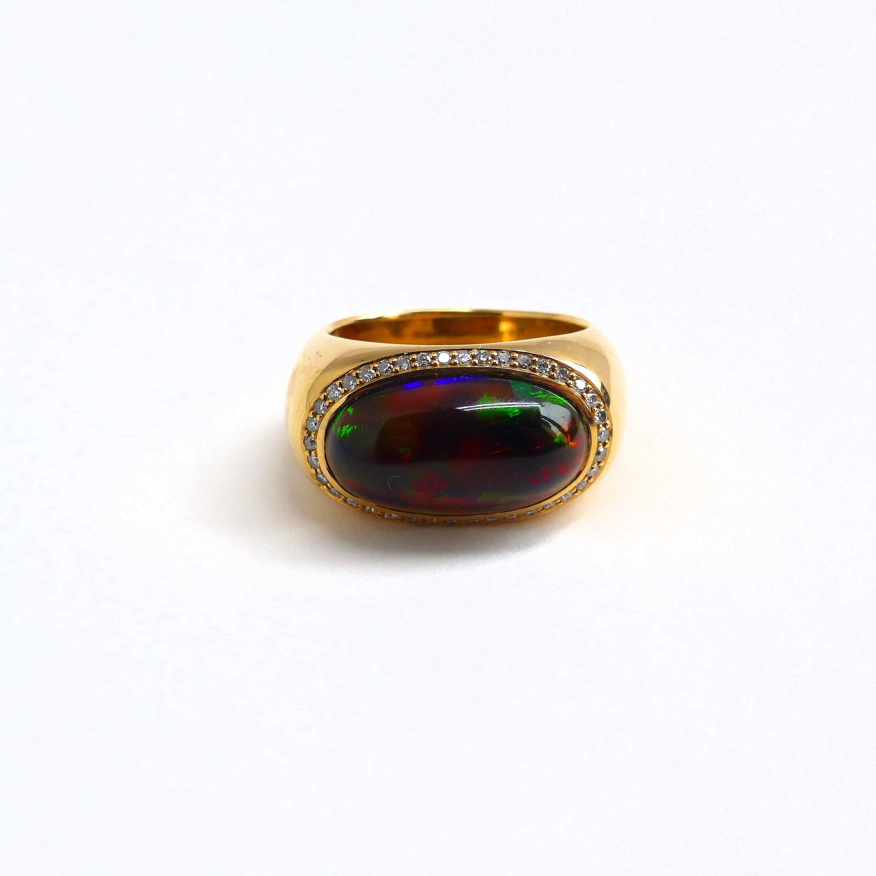 Cabochon Ring in Rose Gold with 1 Black Opal Oval and 38 Diamonds For Sale