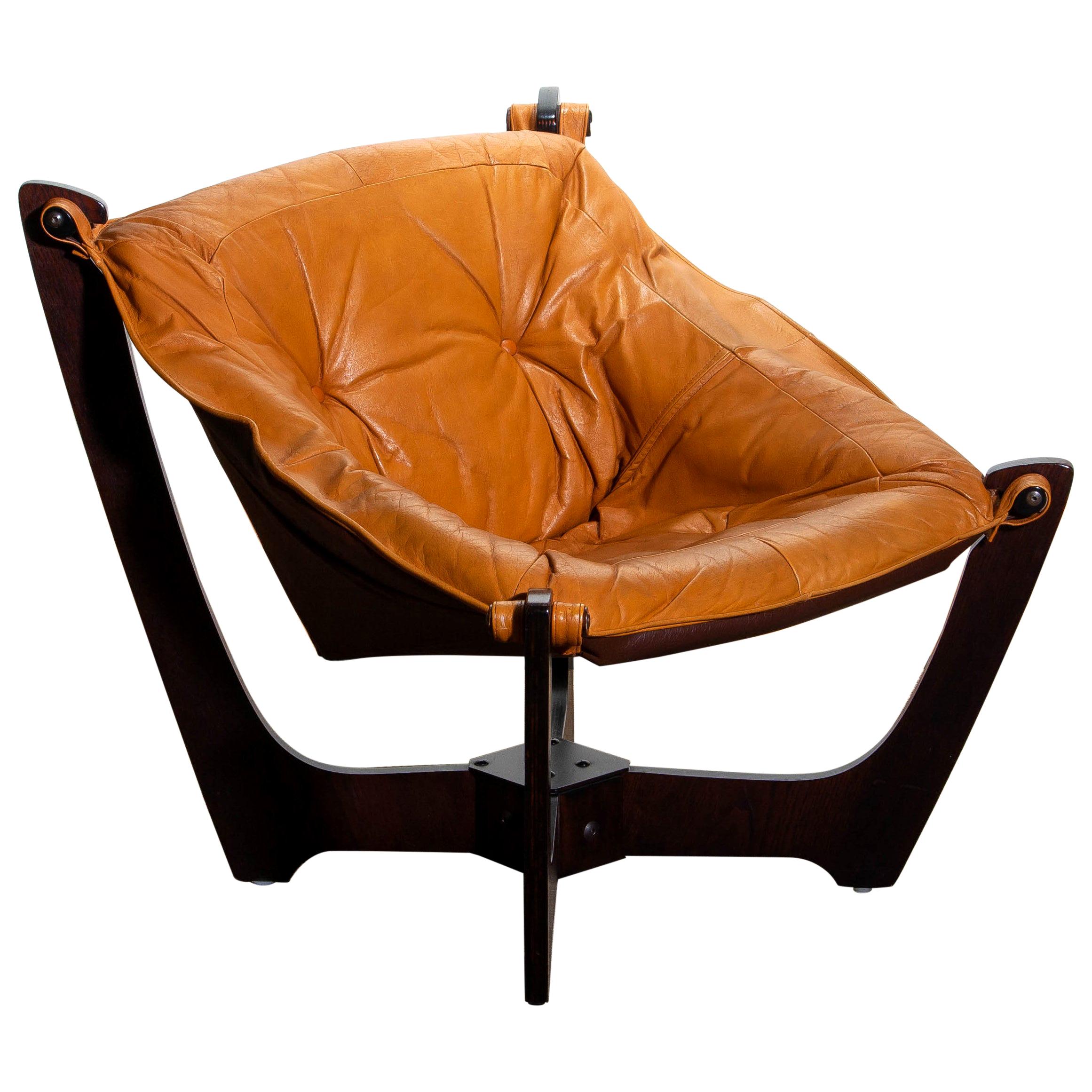 1 Camel/Cognac Leather Lounge Chair by Odd Knutsen for Hjellegjerde Møbler, 1970