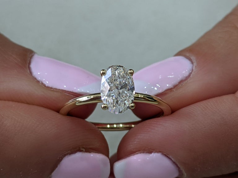 1 Carat 14 Karat Yellow Gold Oval Diamond Engagement Ring For Sale At 1stdibs