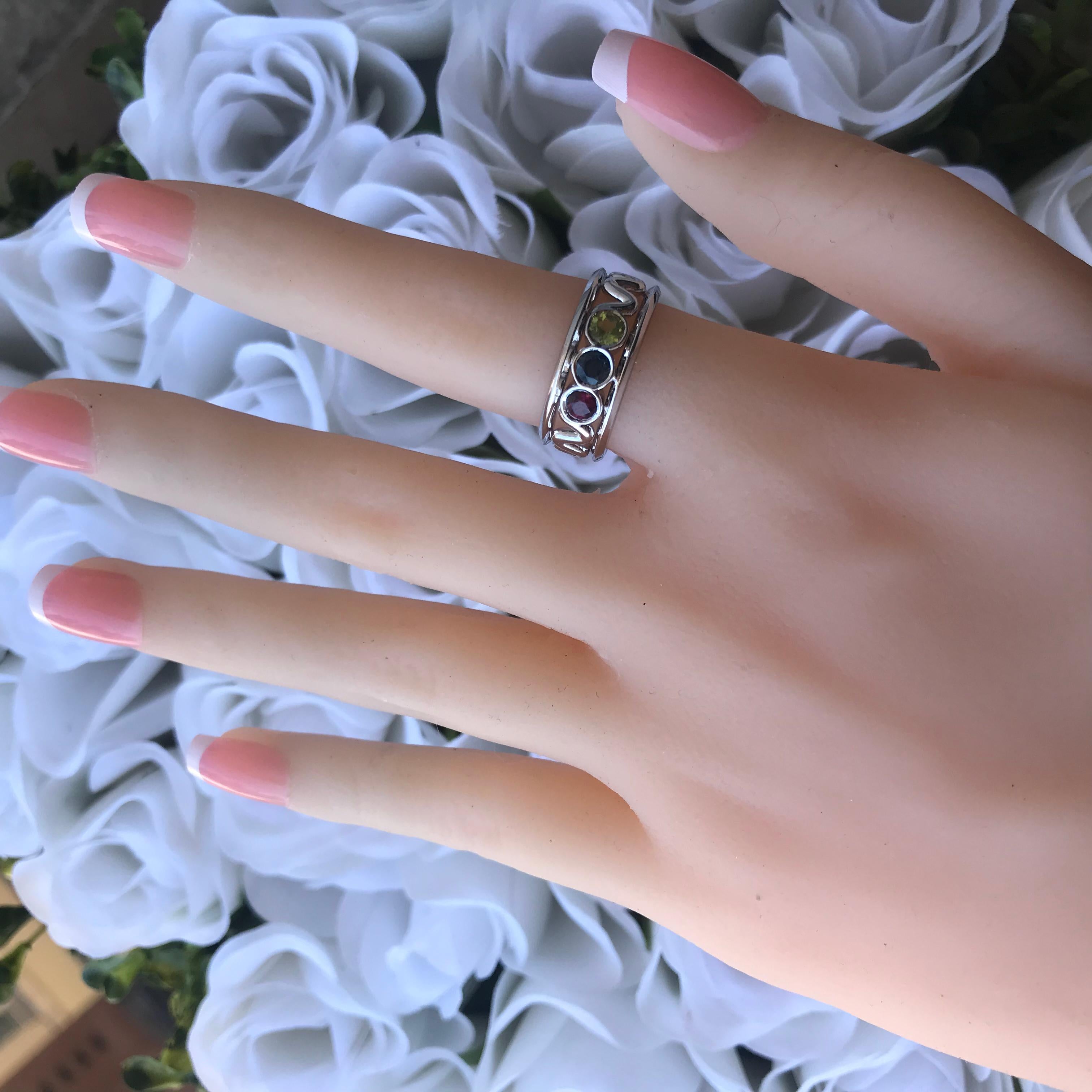 AS056- 1300064

Can be sized to any finger size, this ring  will be made to order and take approximately 1-3 weeks from customers final design approval. If you need a sooner date let us know and we will see if we can accommodate you. Carat weight