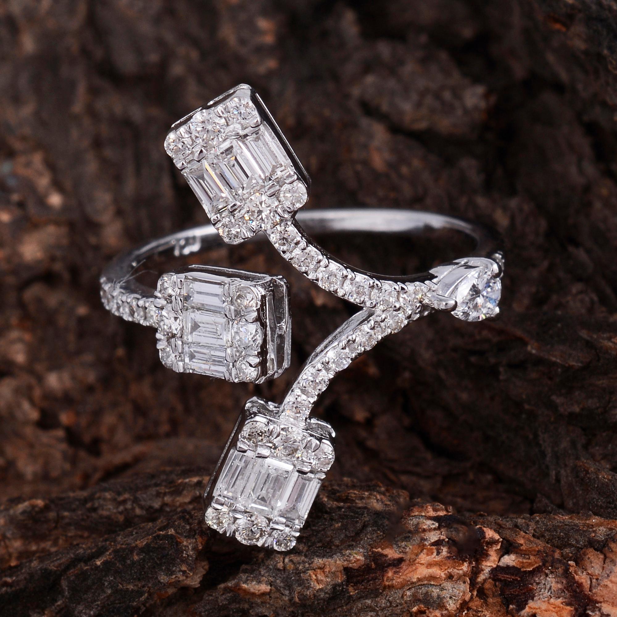 1 Carat Baguette Round Diamond Designer Ring 18 Karat White Gold Fine Jewelry For Sale 1