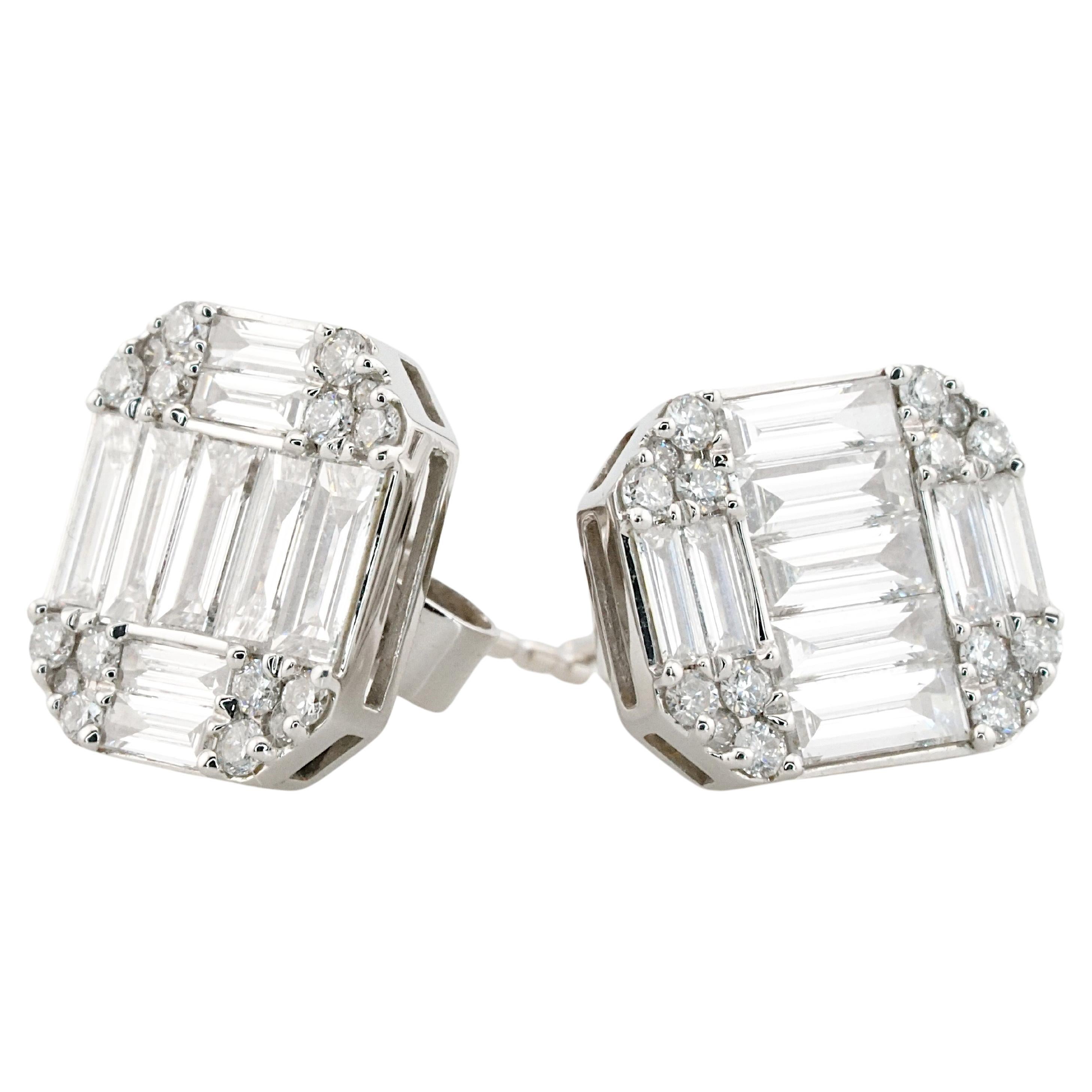 1.46 Carat Baguettes Diamonds 18K White Gold Magic Earrings For Sale