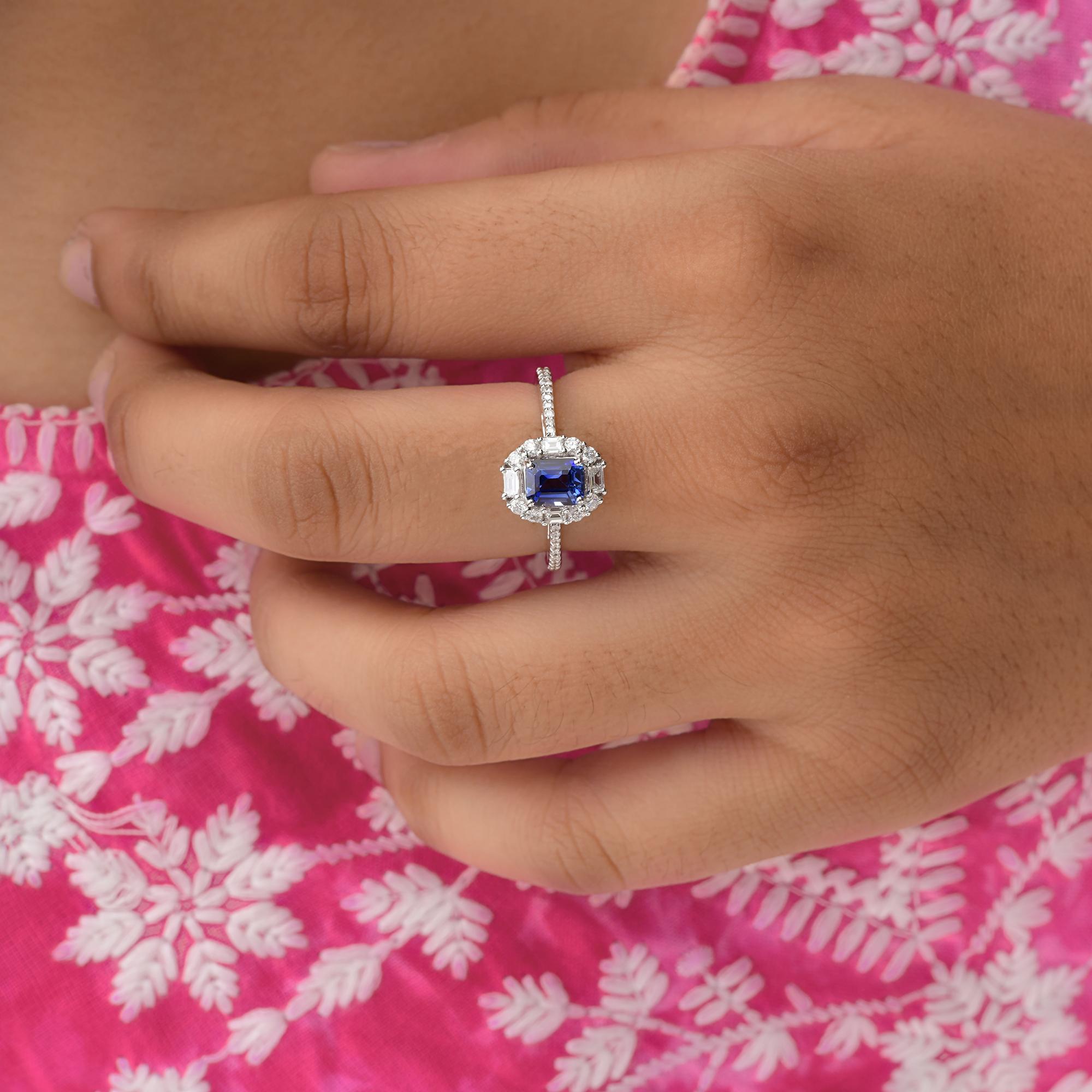 Modern 1 Carat Blue Sapphire Gemstone Ring 0.5 Ct. SI/H Diamond 18 Karat White Gold For Sale