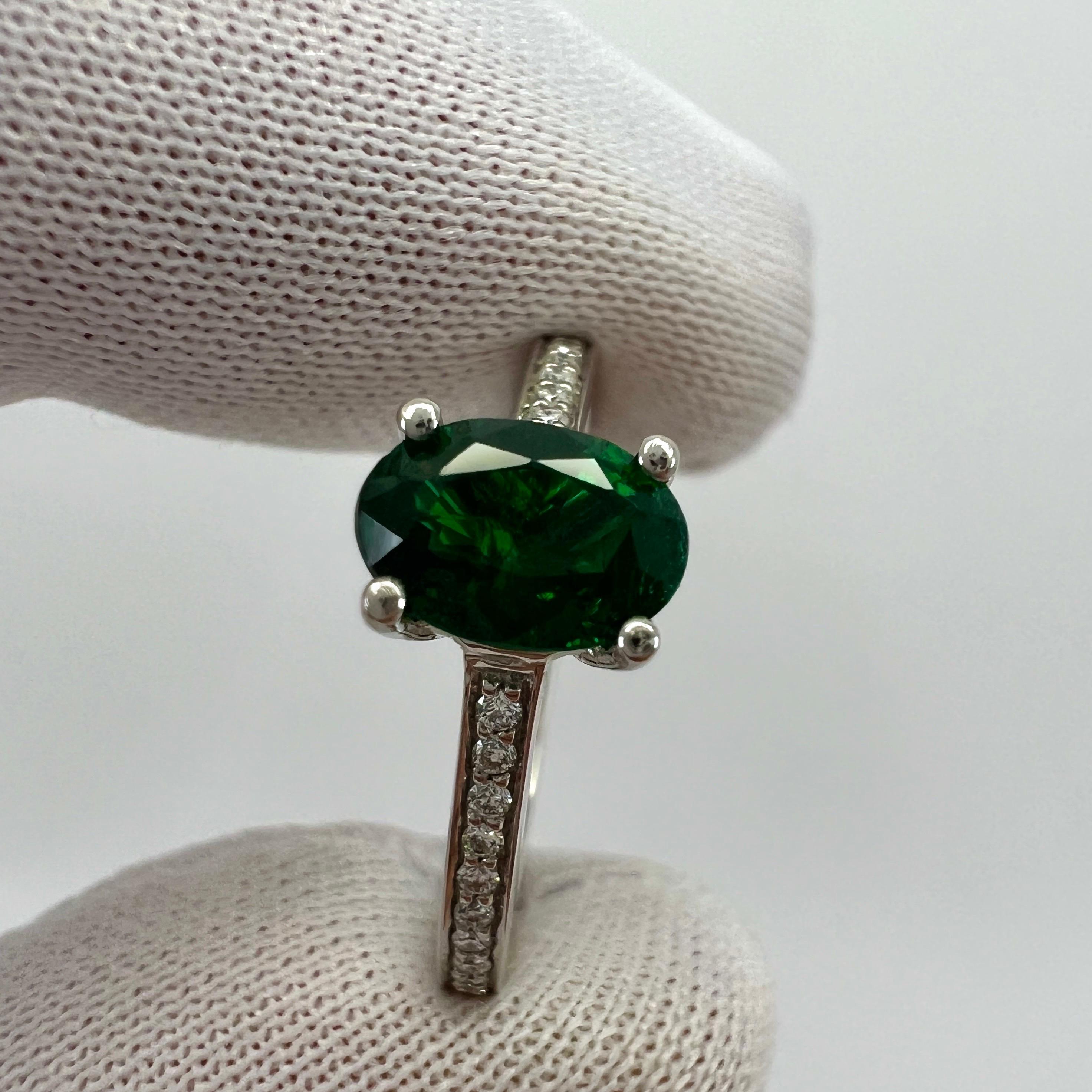 1 Carat Natural Emerald & Diamond Deep Green Oval Cut Platinum Solitaire Ring For Sale 2