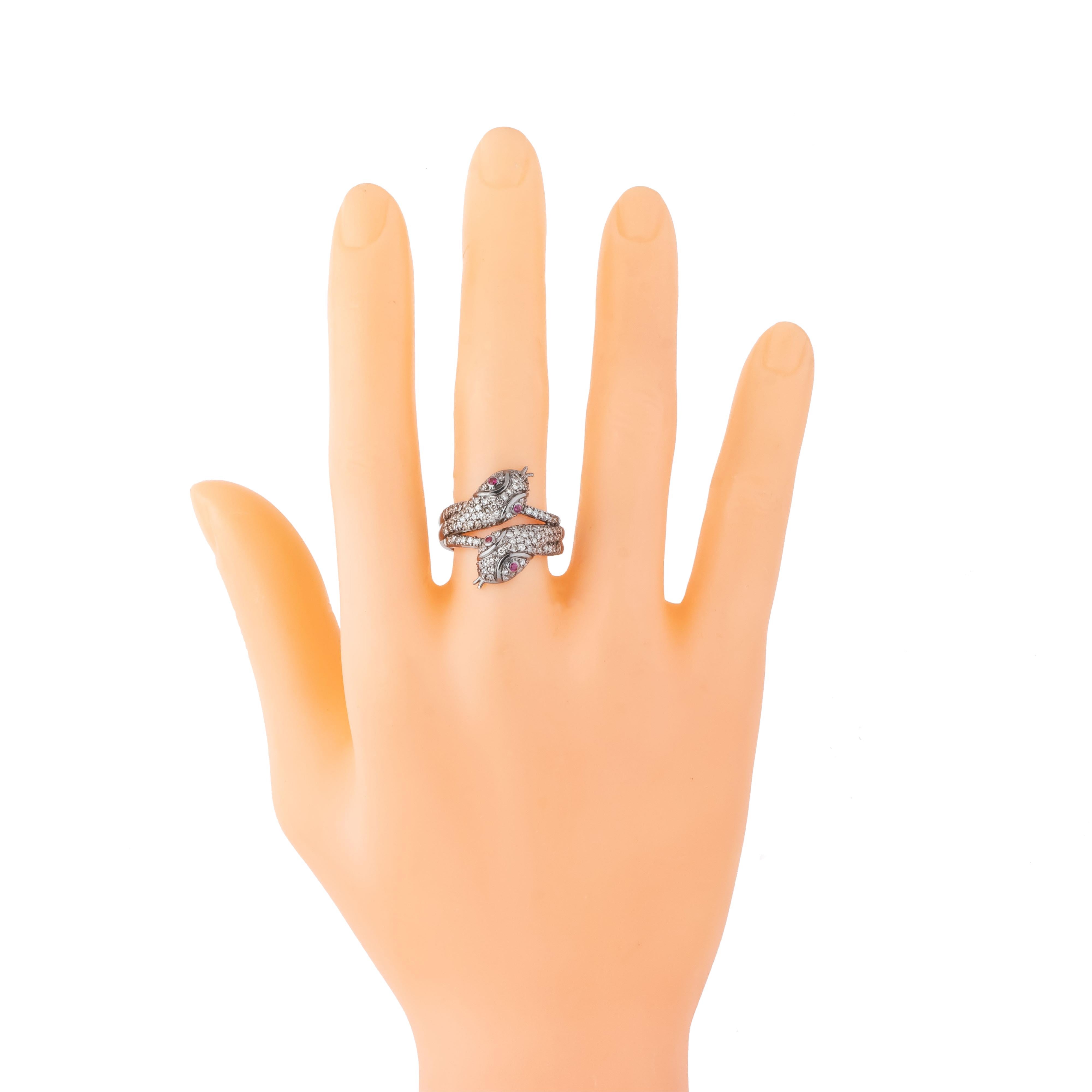 1 Carat Diamond and Ruby Snake Fashion Ring In New Condition For Sale In Jaipur, IN