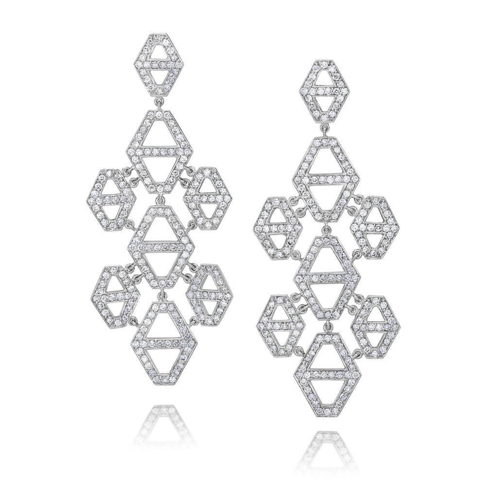 Modern 1 Carat Diamond Chandelier Earrings 18 Karat White Gold For Sale