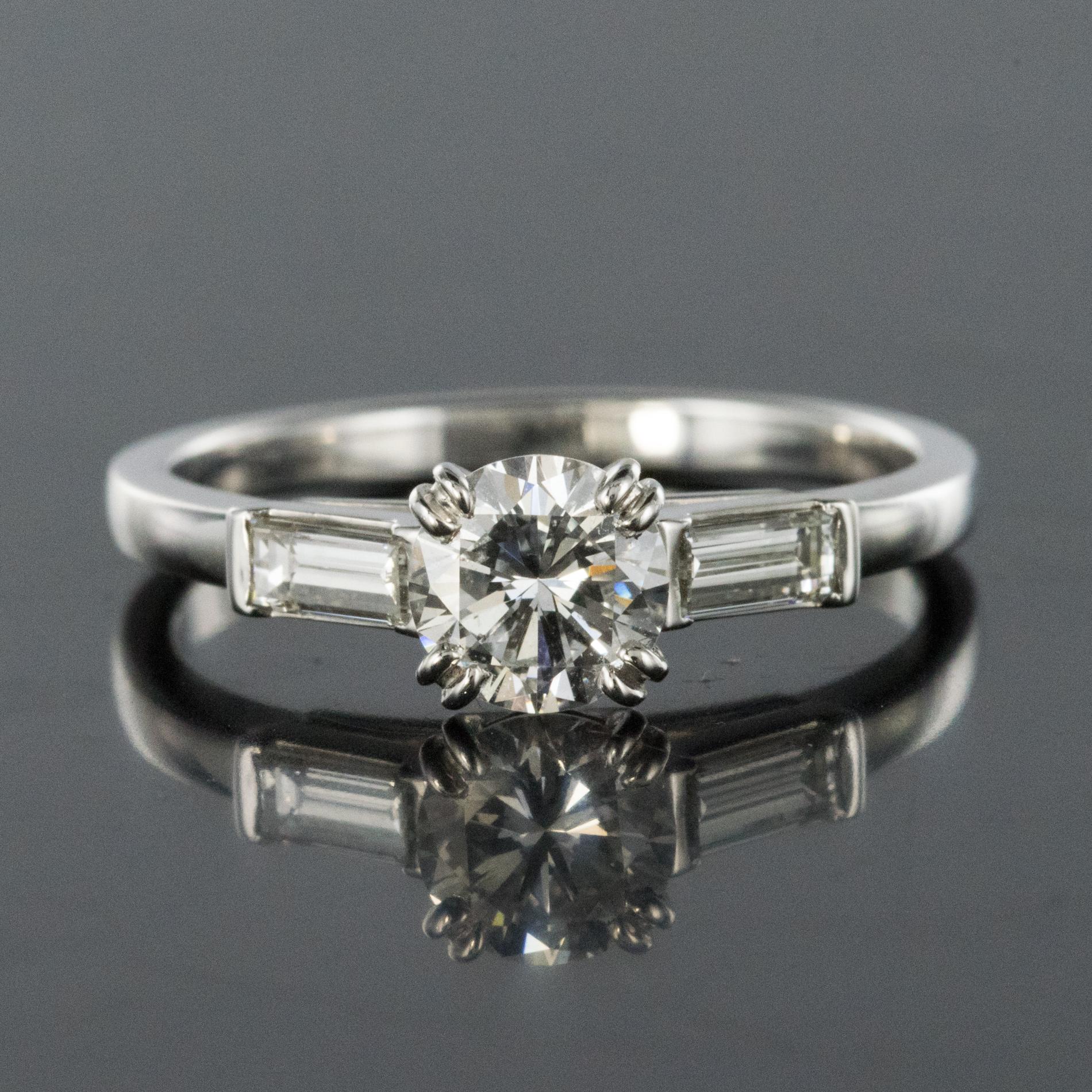Art Deco Style 1 Carat Diamond 18 Karat White Gold Solitaire Ring 2