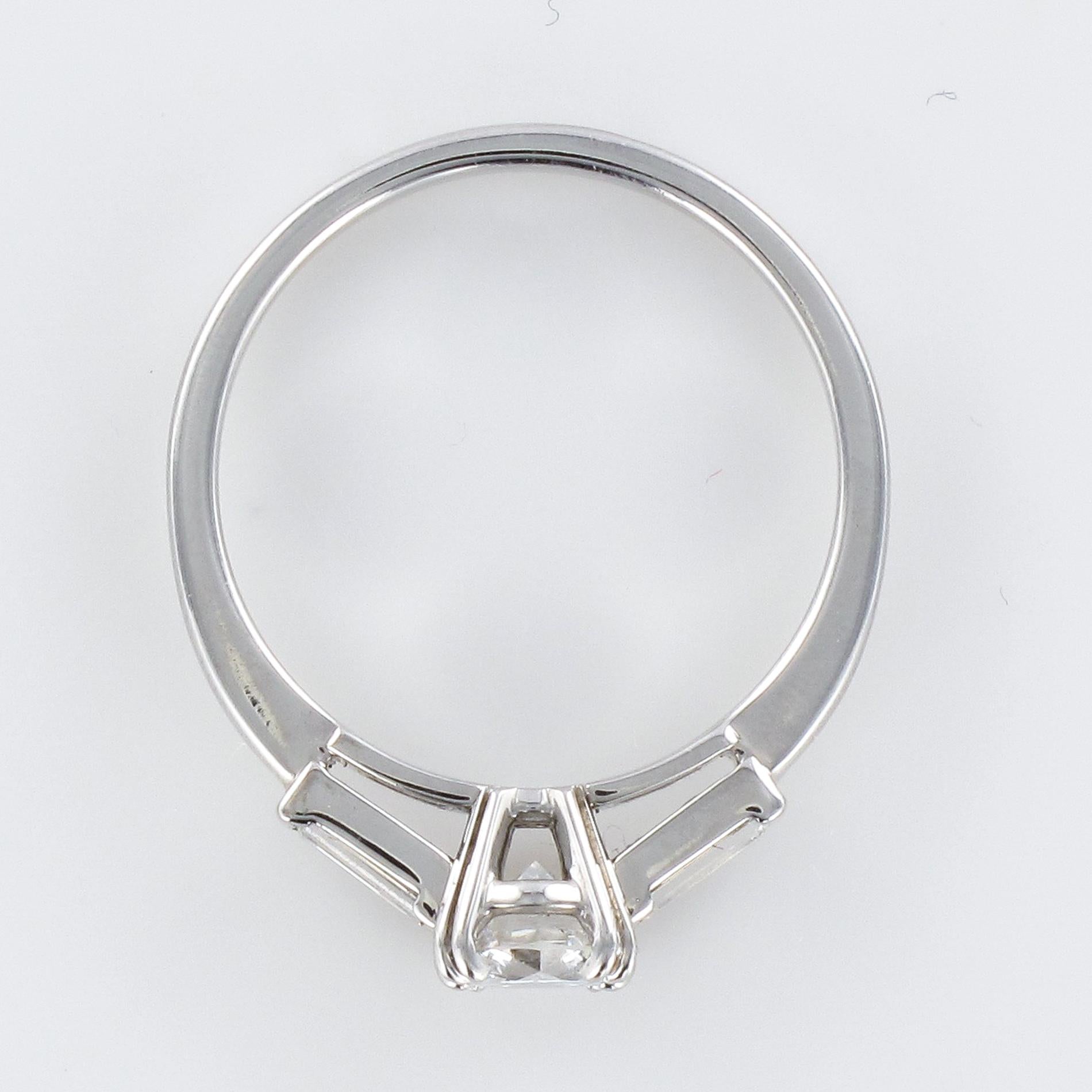 Art Deco Style 1 Carat Diamond 18 Karat White Gold Solitaire Ring 7