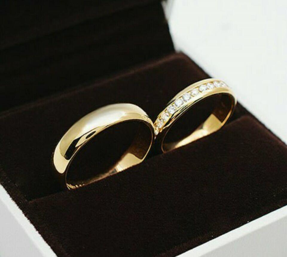 1 Carat Diamond Eternity Classic Bands Ring Set in 14k Solid Gold In New Condition For Sale In Chicago, IL