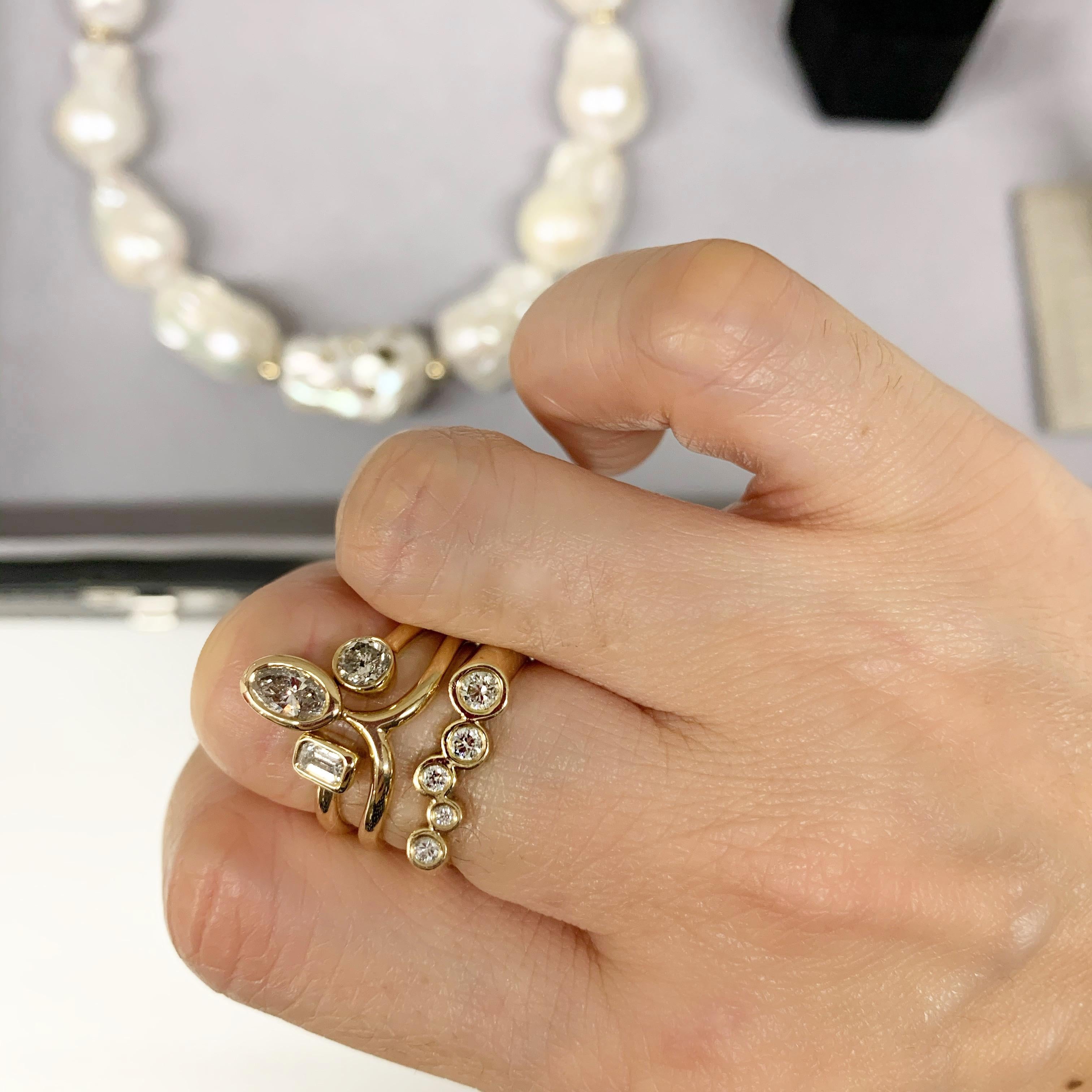 Hi June Parker: Verlobungsring aus 14 Karat Gold mit 1 Karat Diamanten im Stapelschliff  (Zeitgenössisch) im Angebot