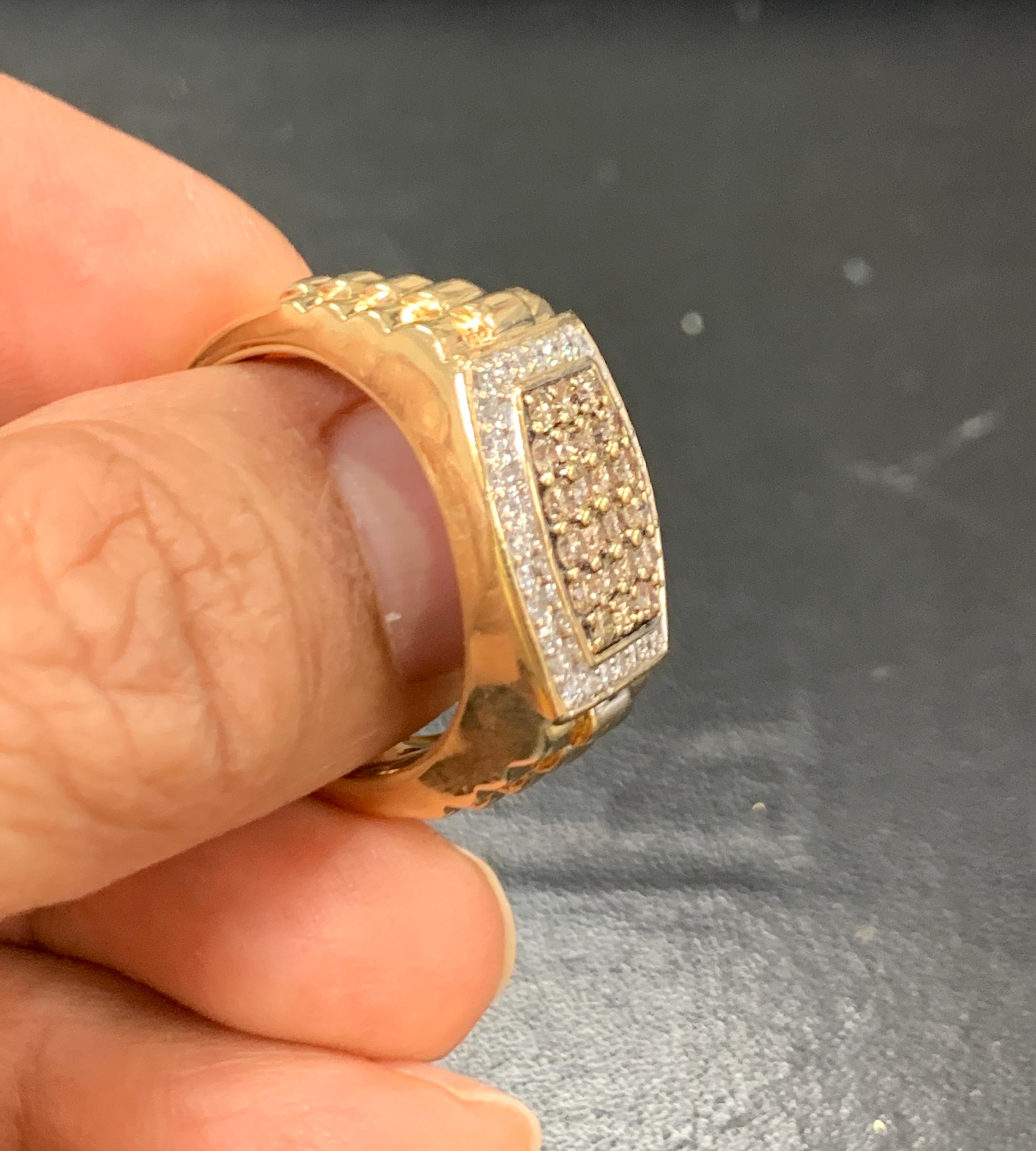 1 Carat Diamond Traditional Men's Ring 14 Karat Yellow Gold Ring Estate 1
