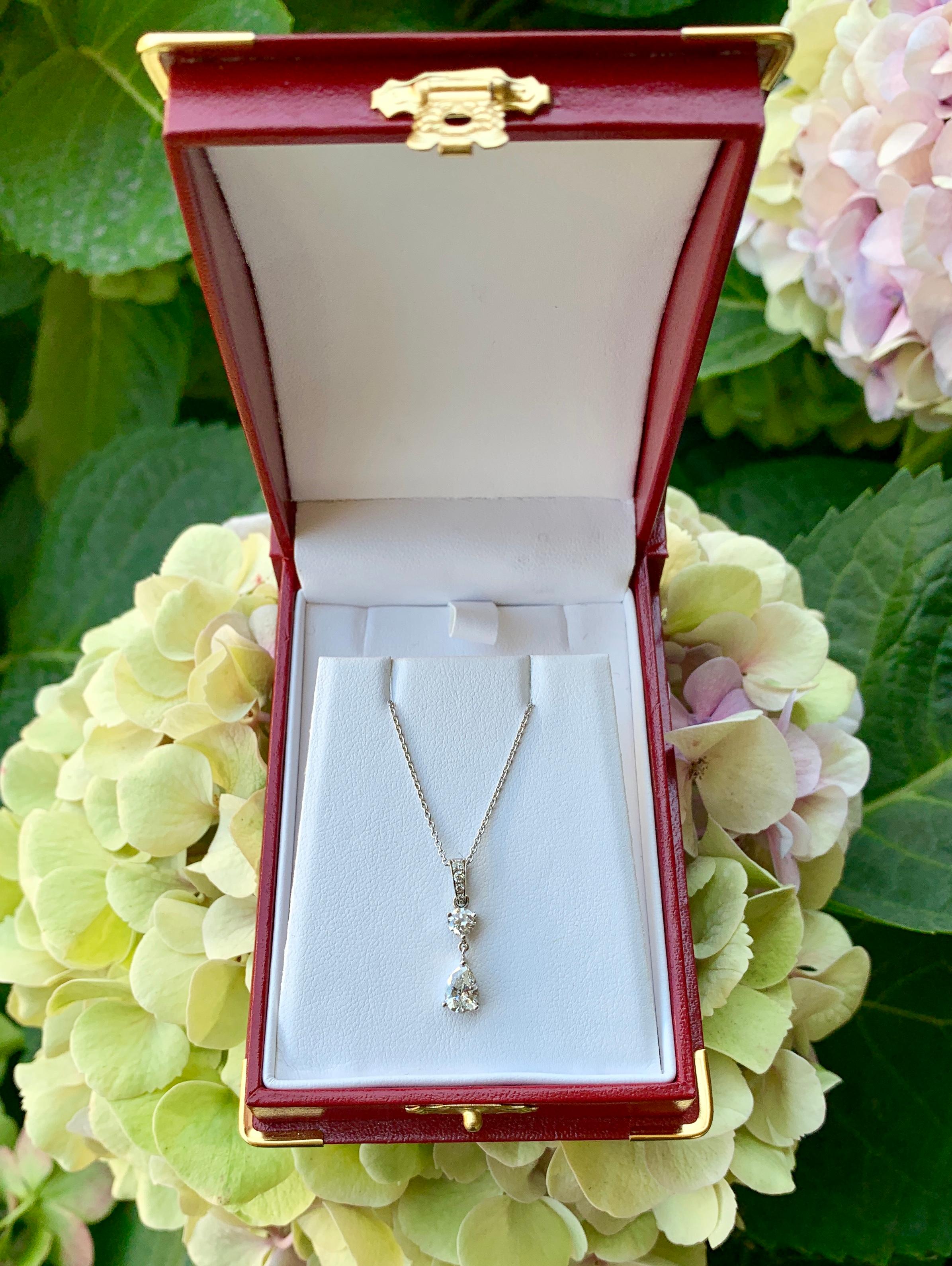 Contemporary 1 Carat Diamonds White Gold Pendant Necklace Pear Cut with Round Diamond Accents
