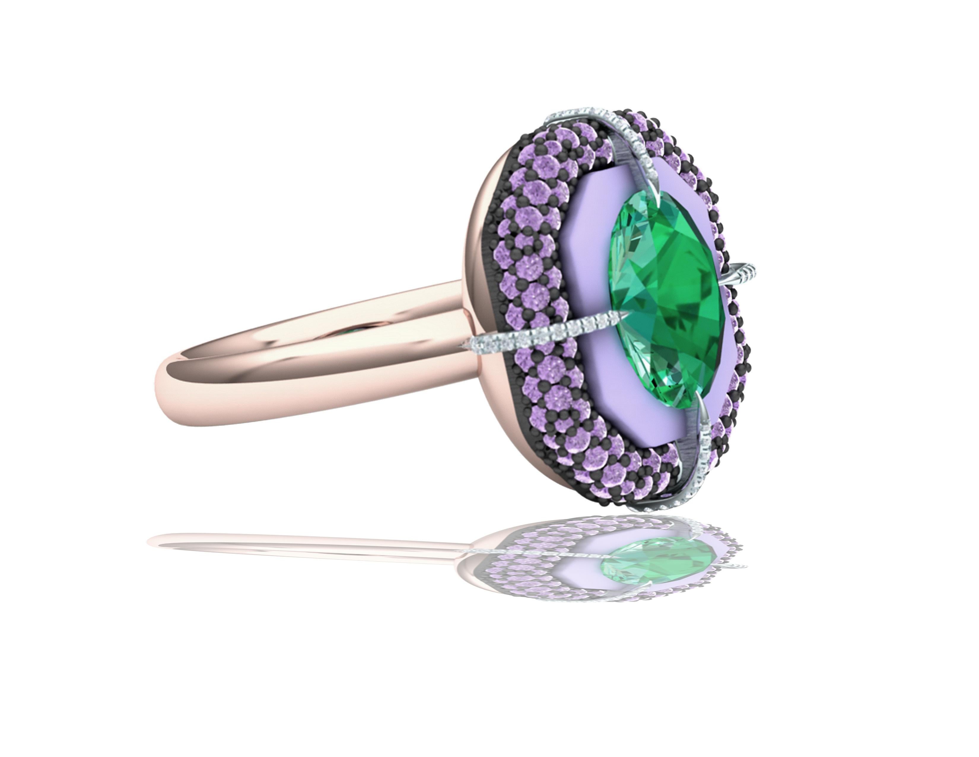 Modern 1 Carat Emerald and Purple Sapphire Cocktail Ring For Sale